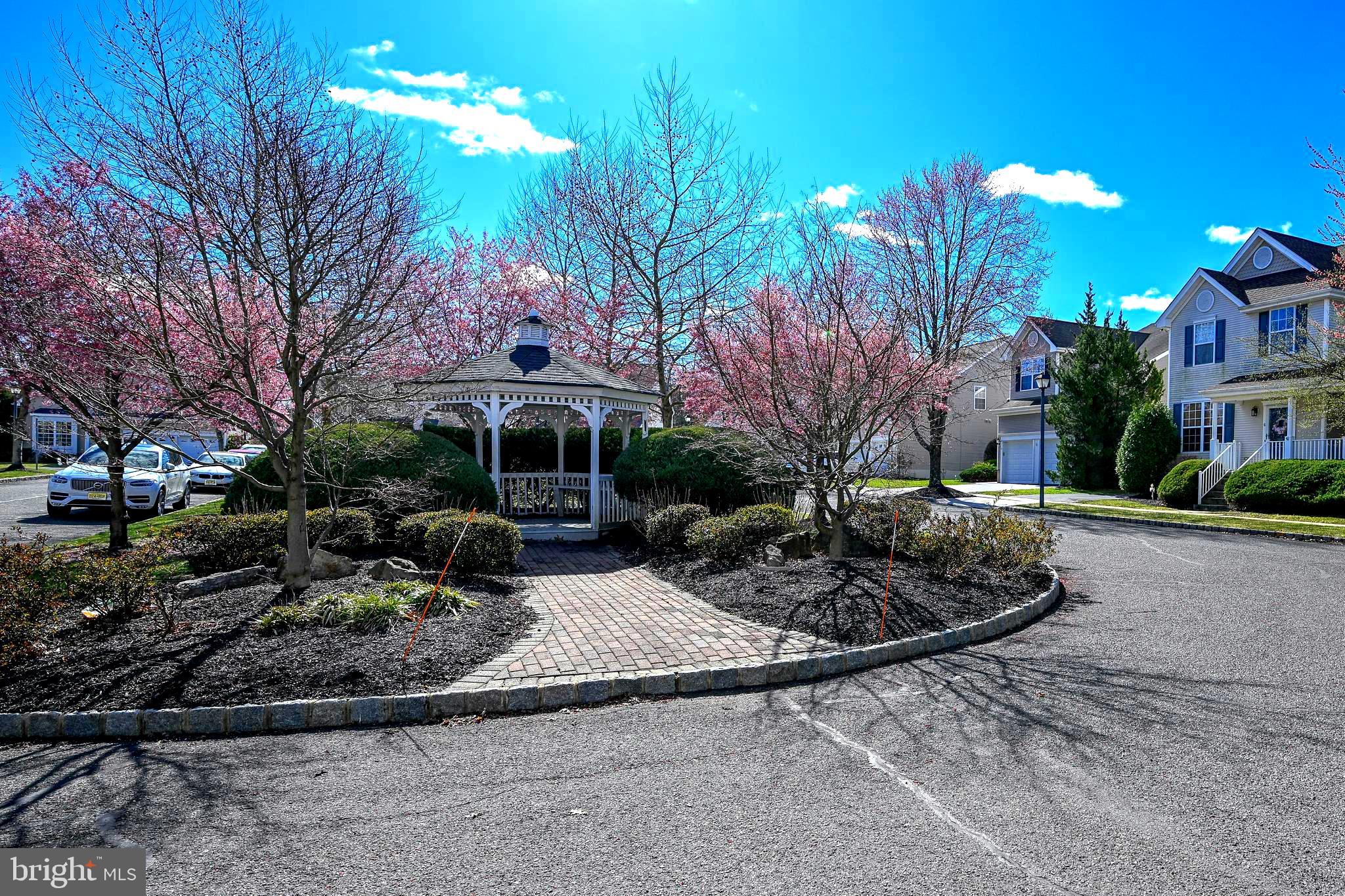 3 Eldridge Dr