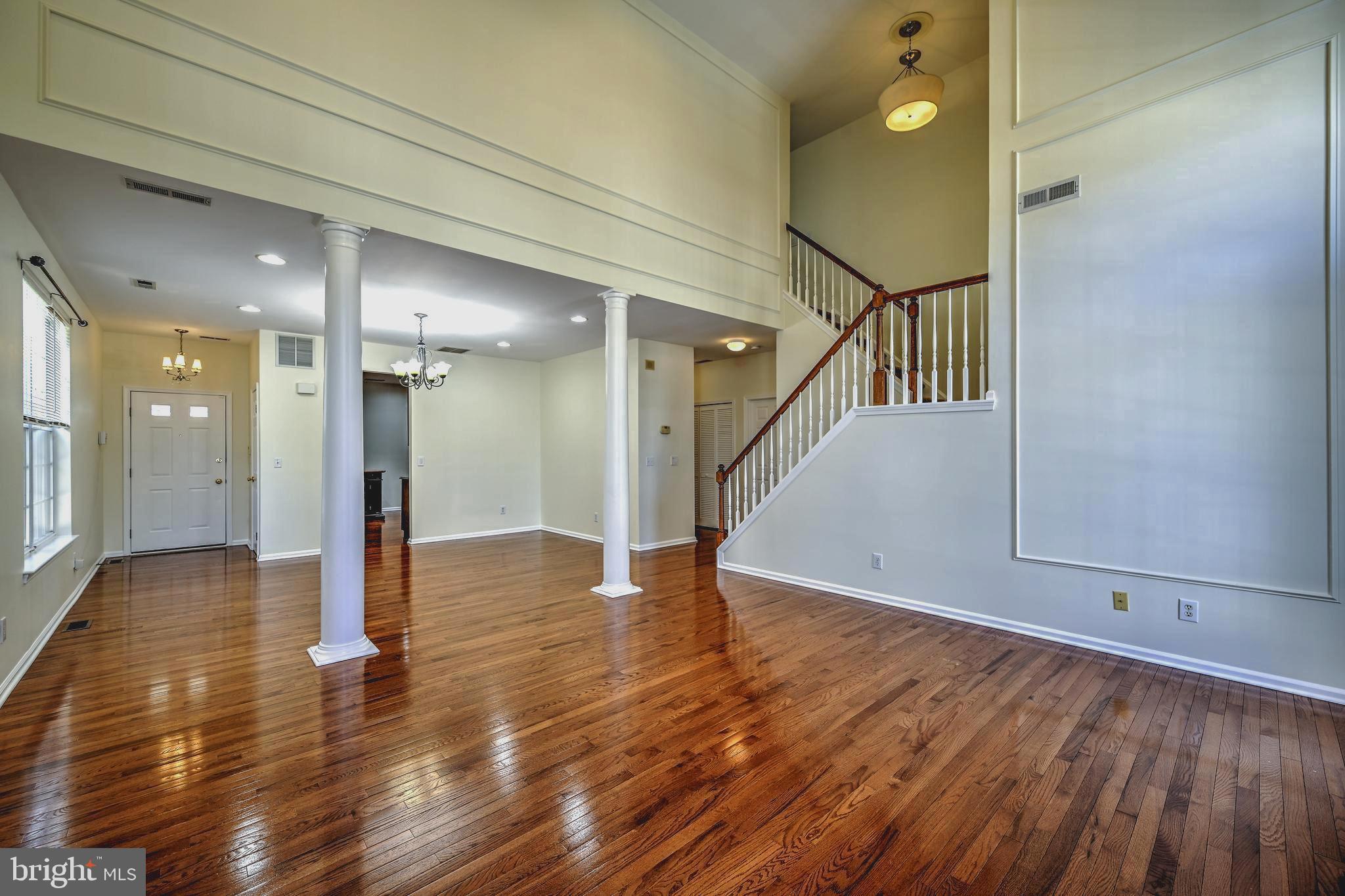 3 Eldridge Dr
