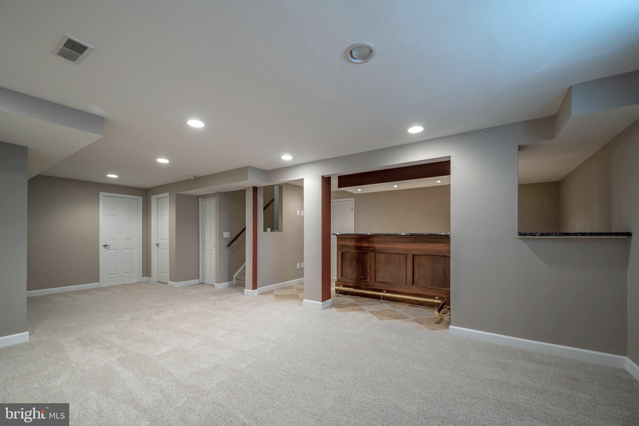 3 Eldridge Dr