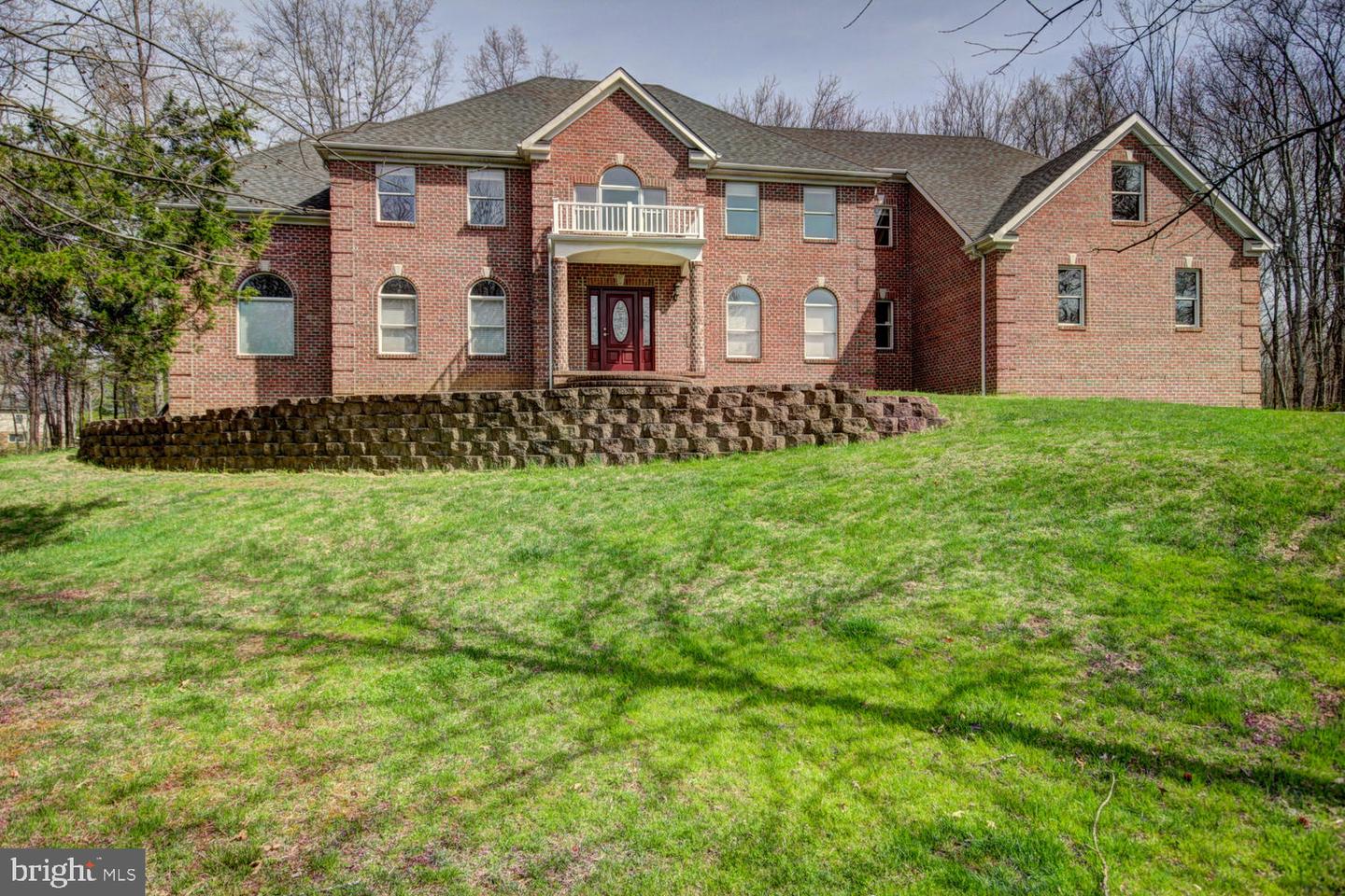 14 Benedek Rd