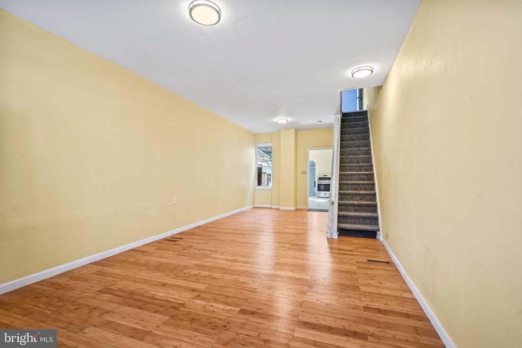 221 Rusling St