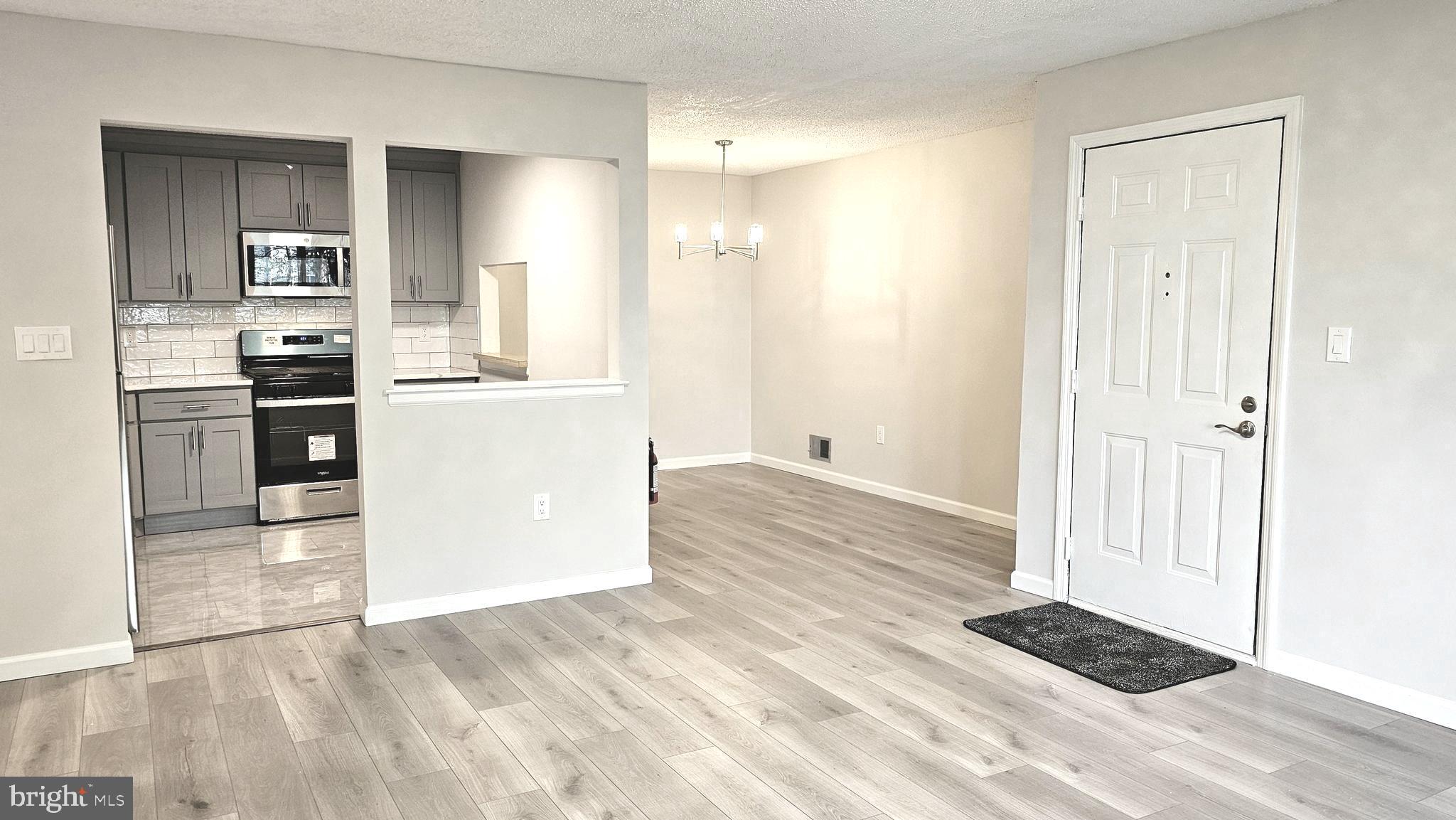 17 Juniper Way