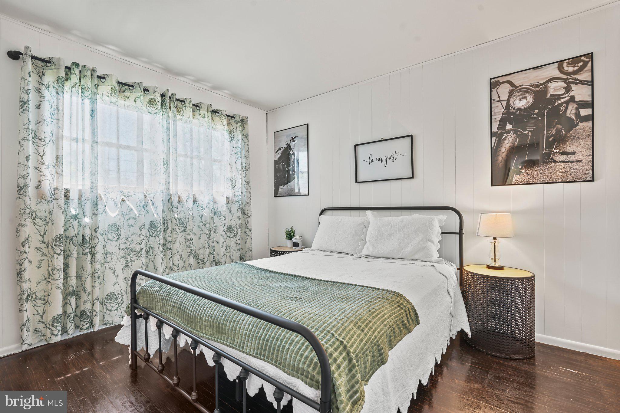 34 Fenway Rd
