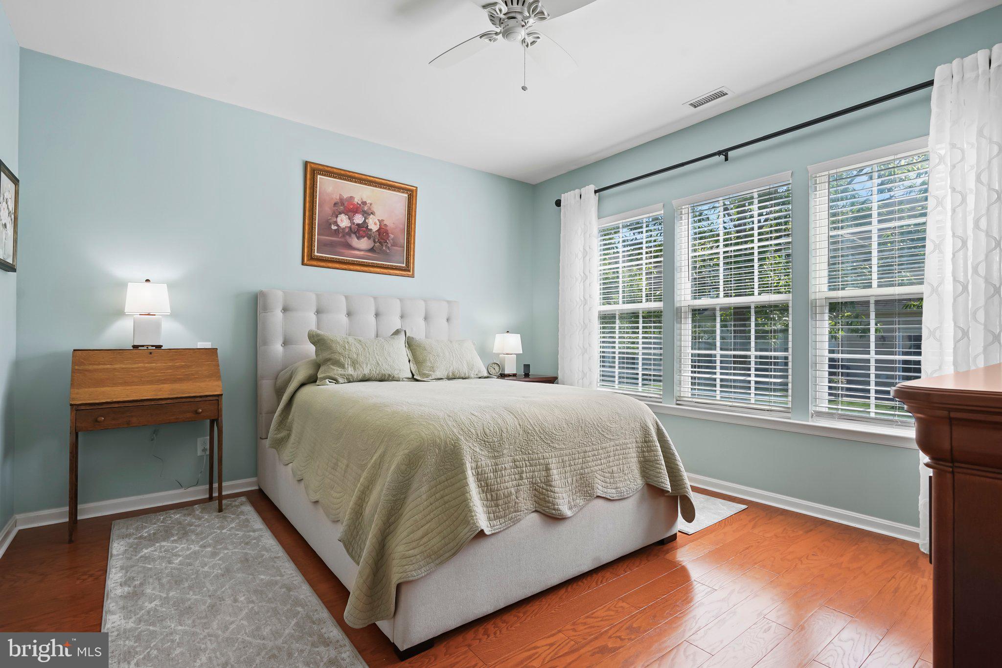 37 Falcon Ct