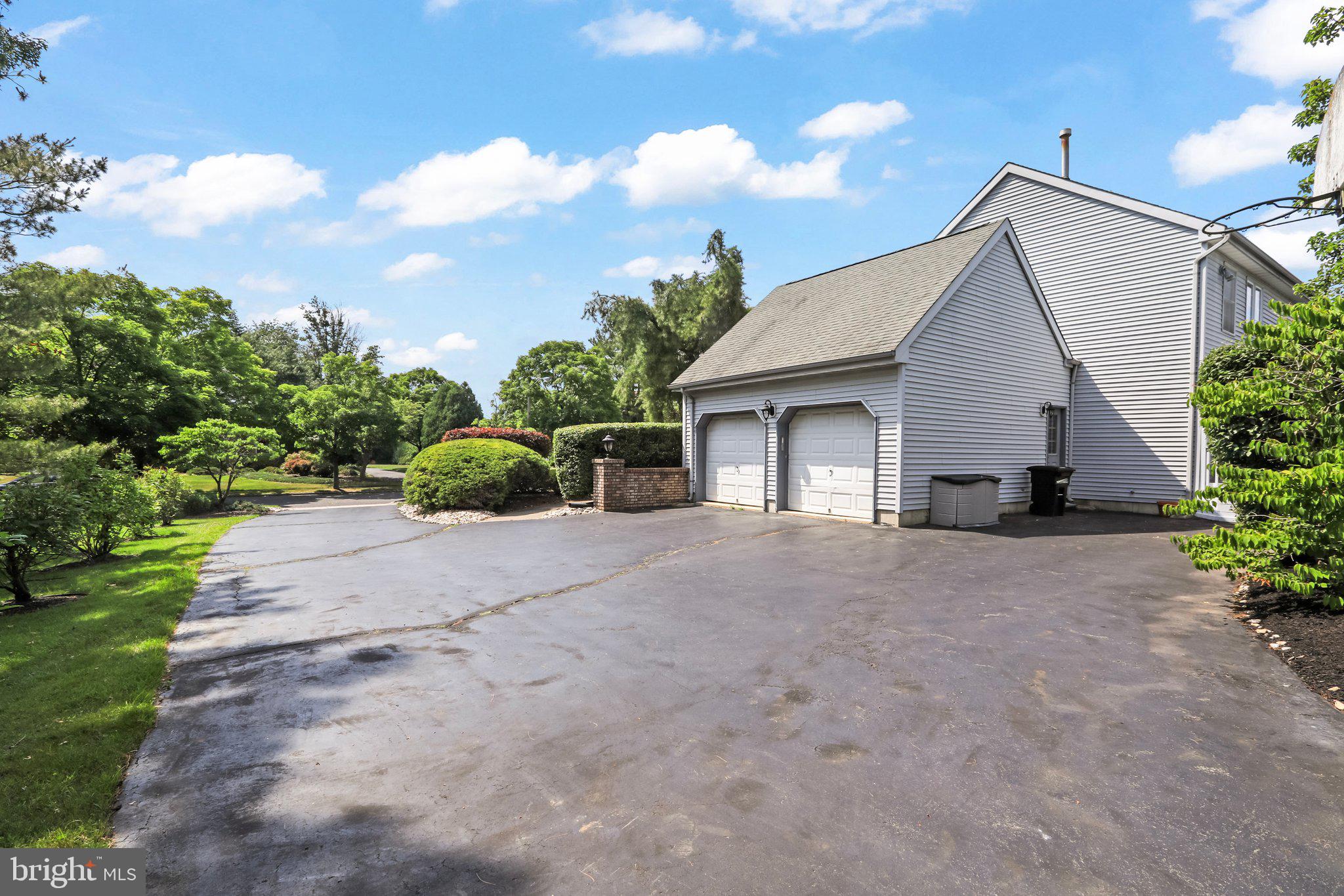 5 Glacier Dr