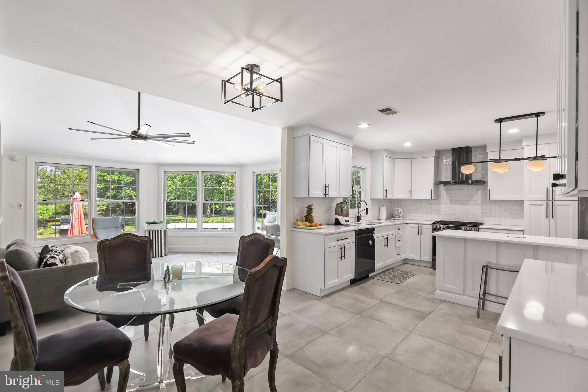 5 Glacier Dr