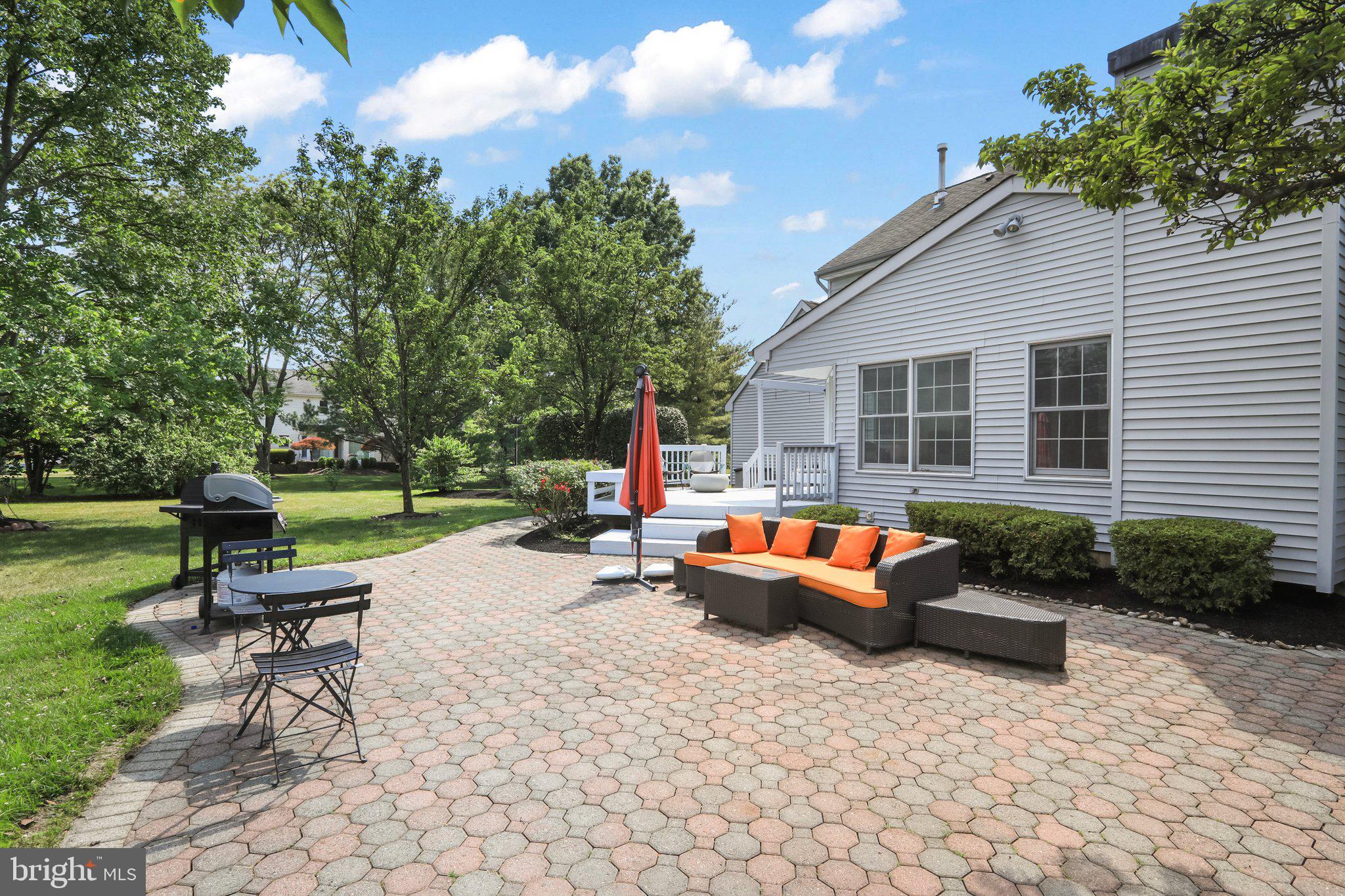 5 Glacier Dr