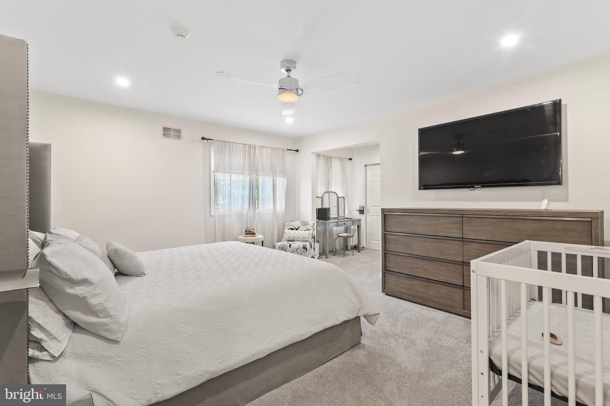 5 Glacier Dr