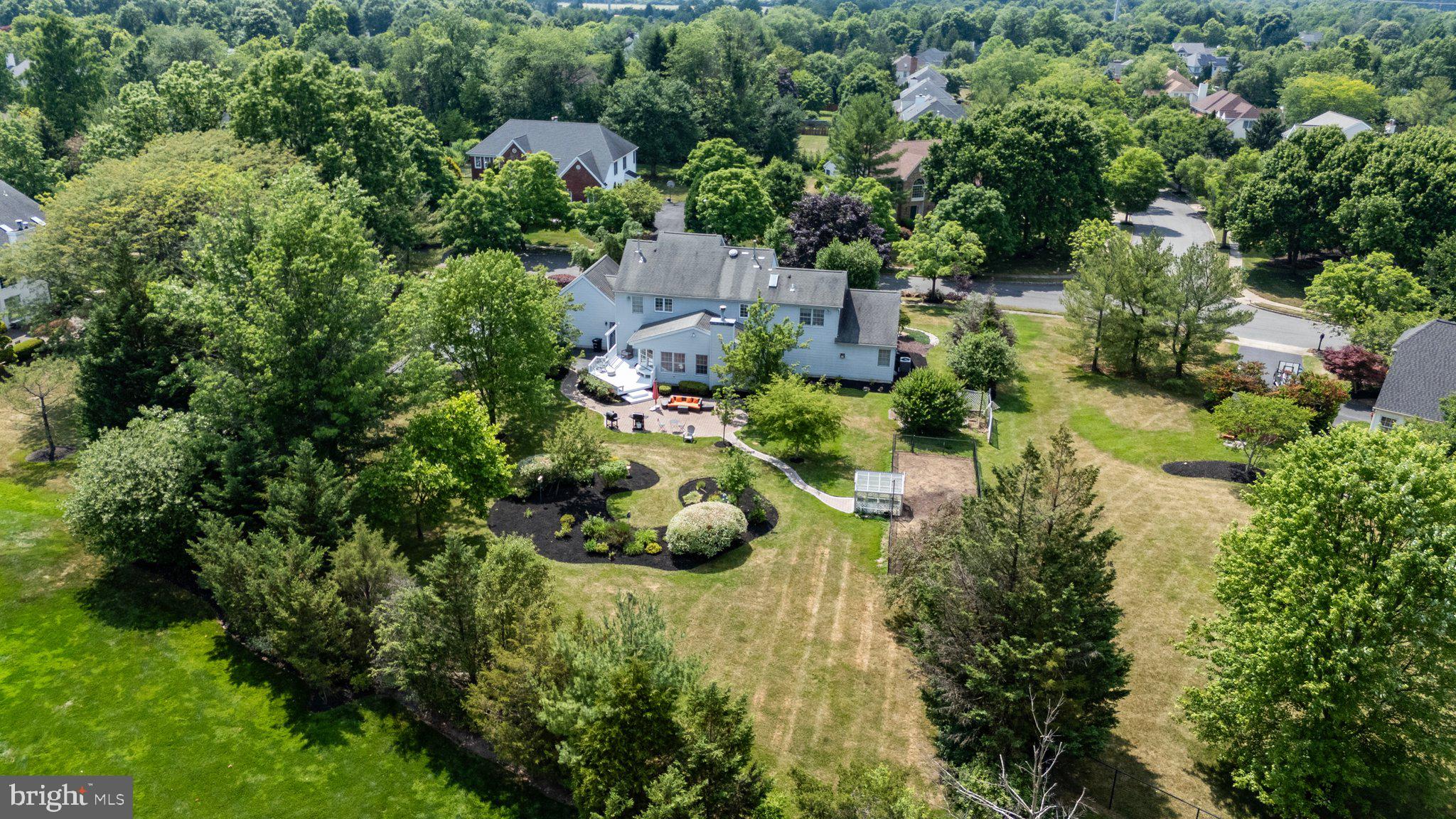 5 Glacier Dr
