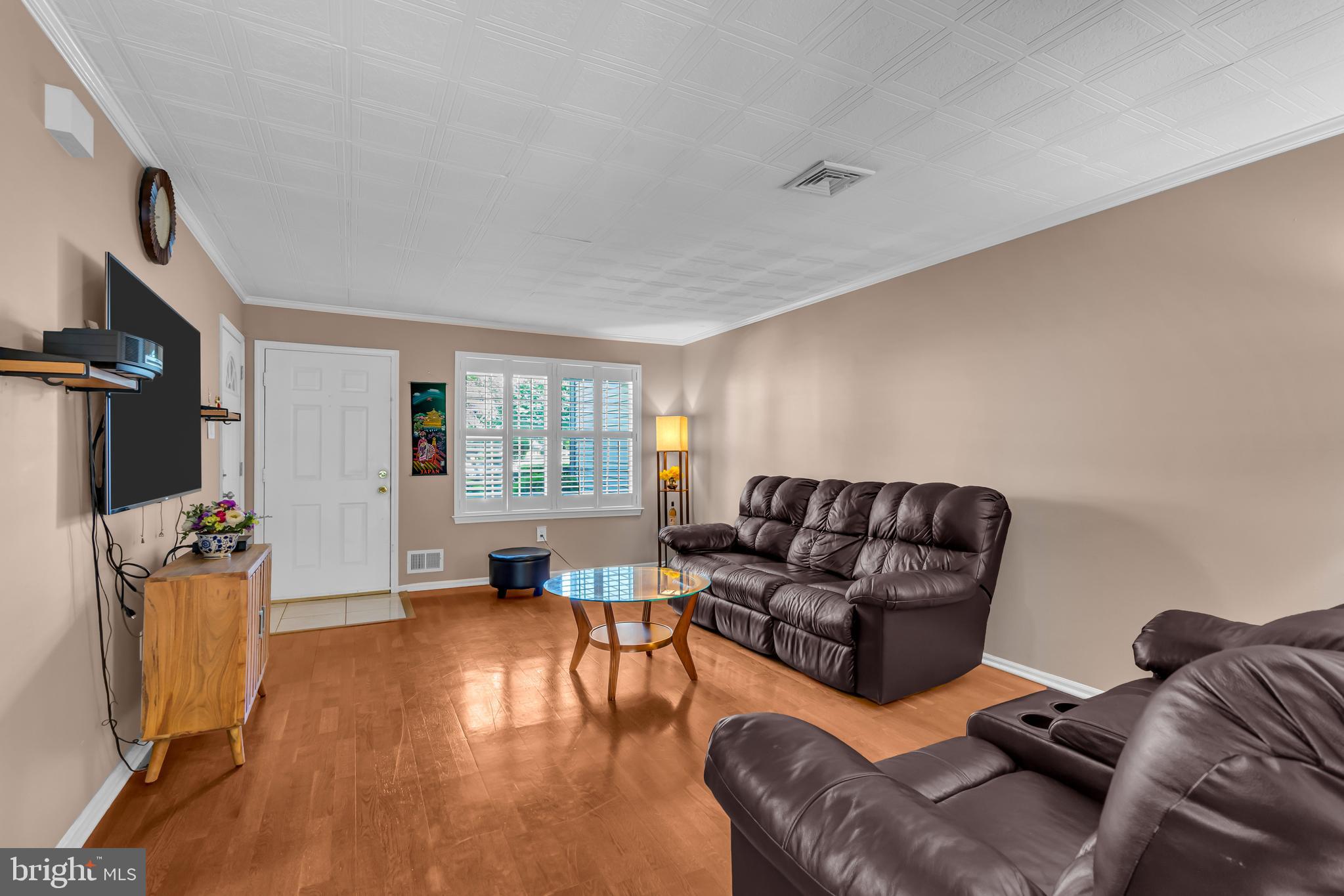 18 Charlene Ct