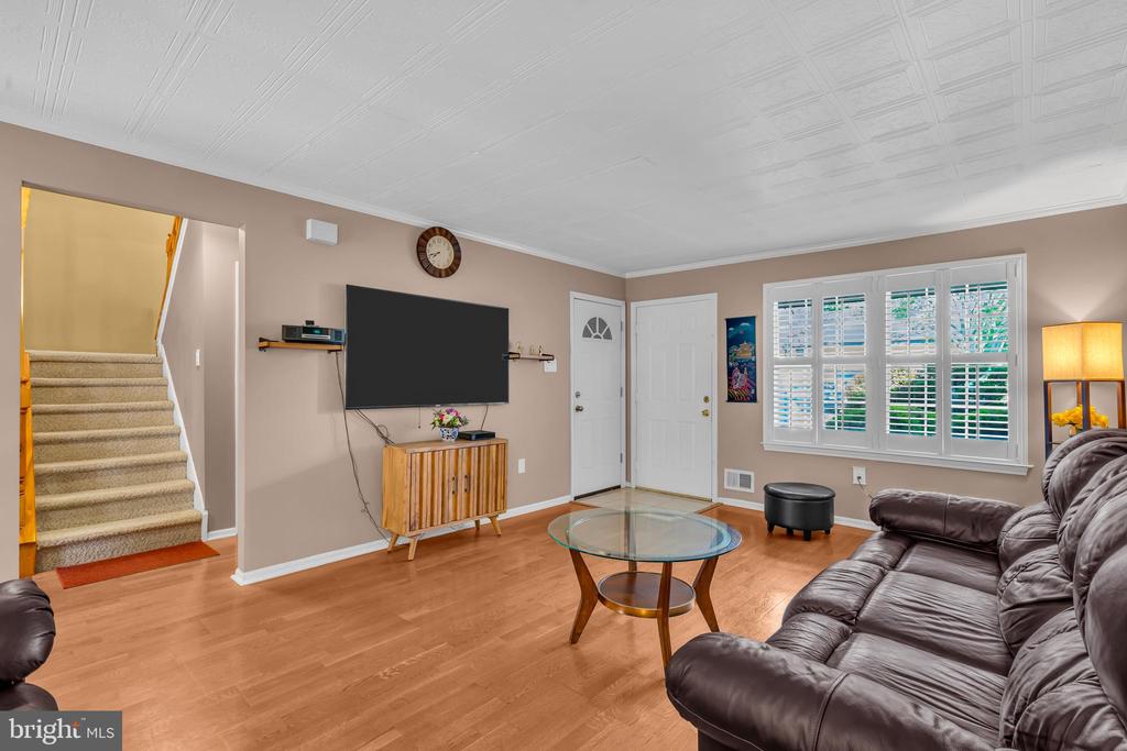 18 Charlene Ct