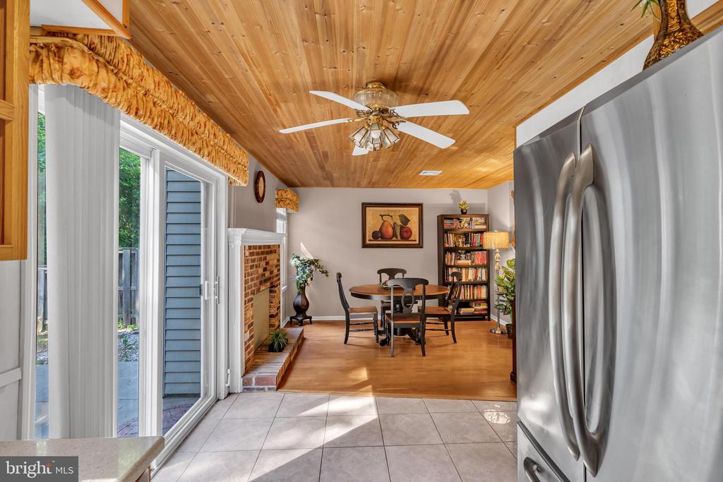 18 Charlene Ct