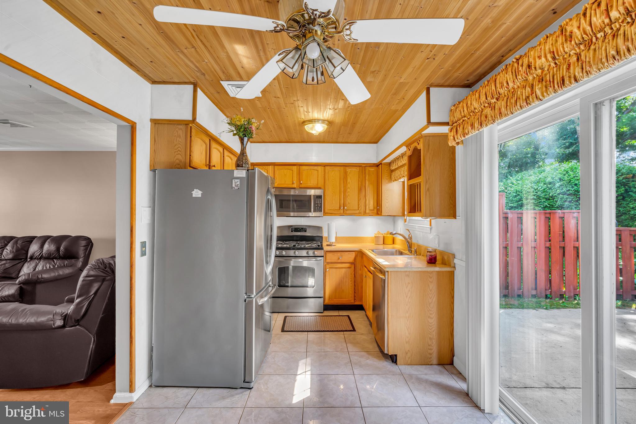 18 Charlene Ct
