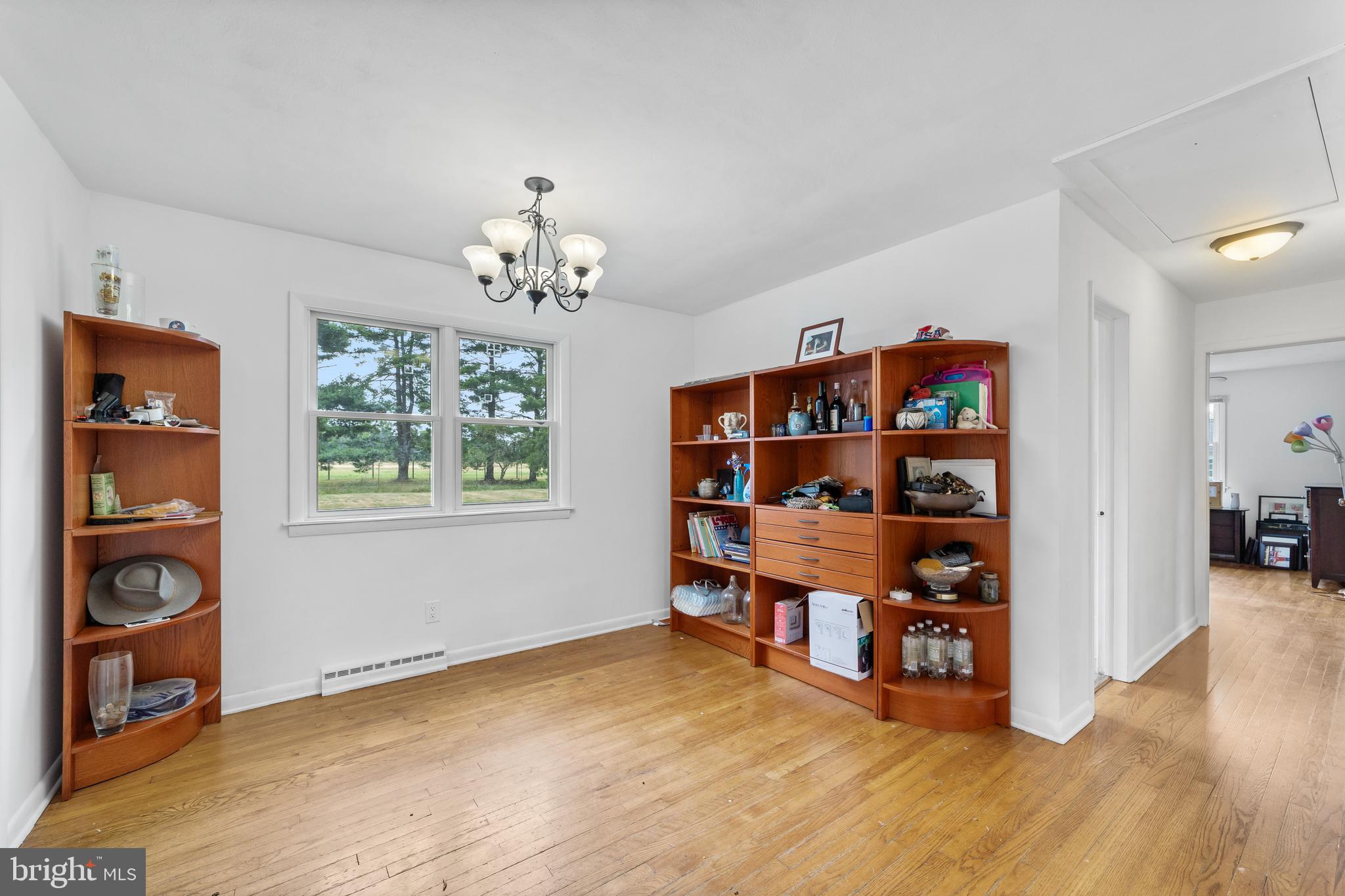 15 Woosamonsa Rd