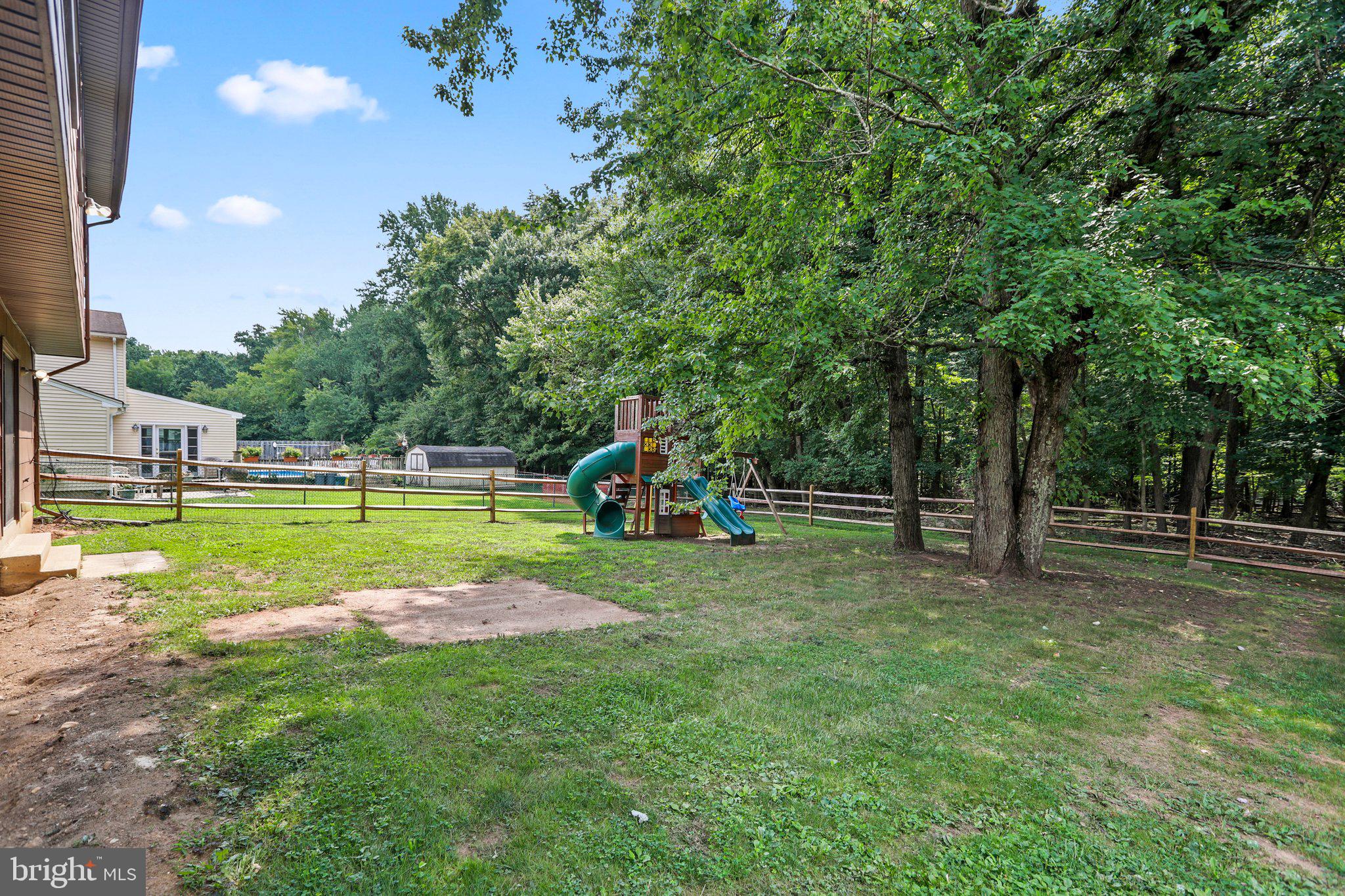 50 Colleen Cir