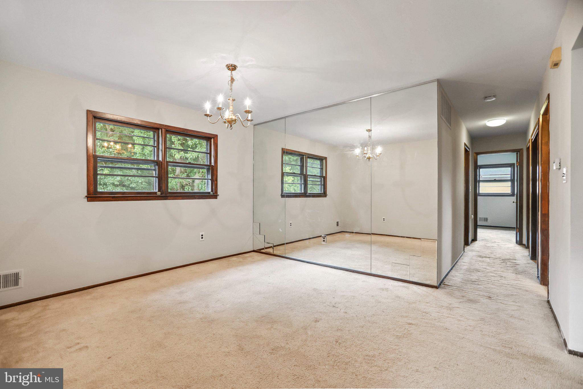 50 Colleen Cir