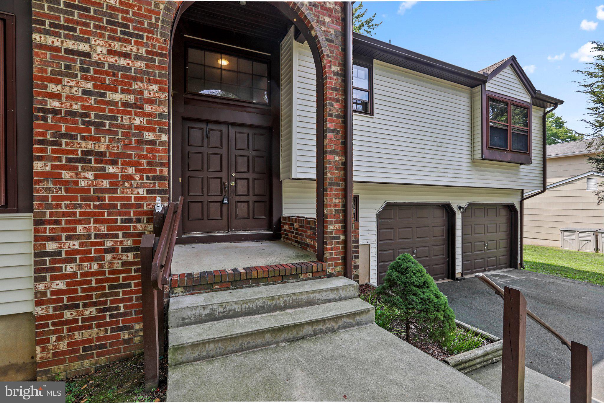 50 Colleen Cir