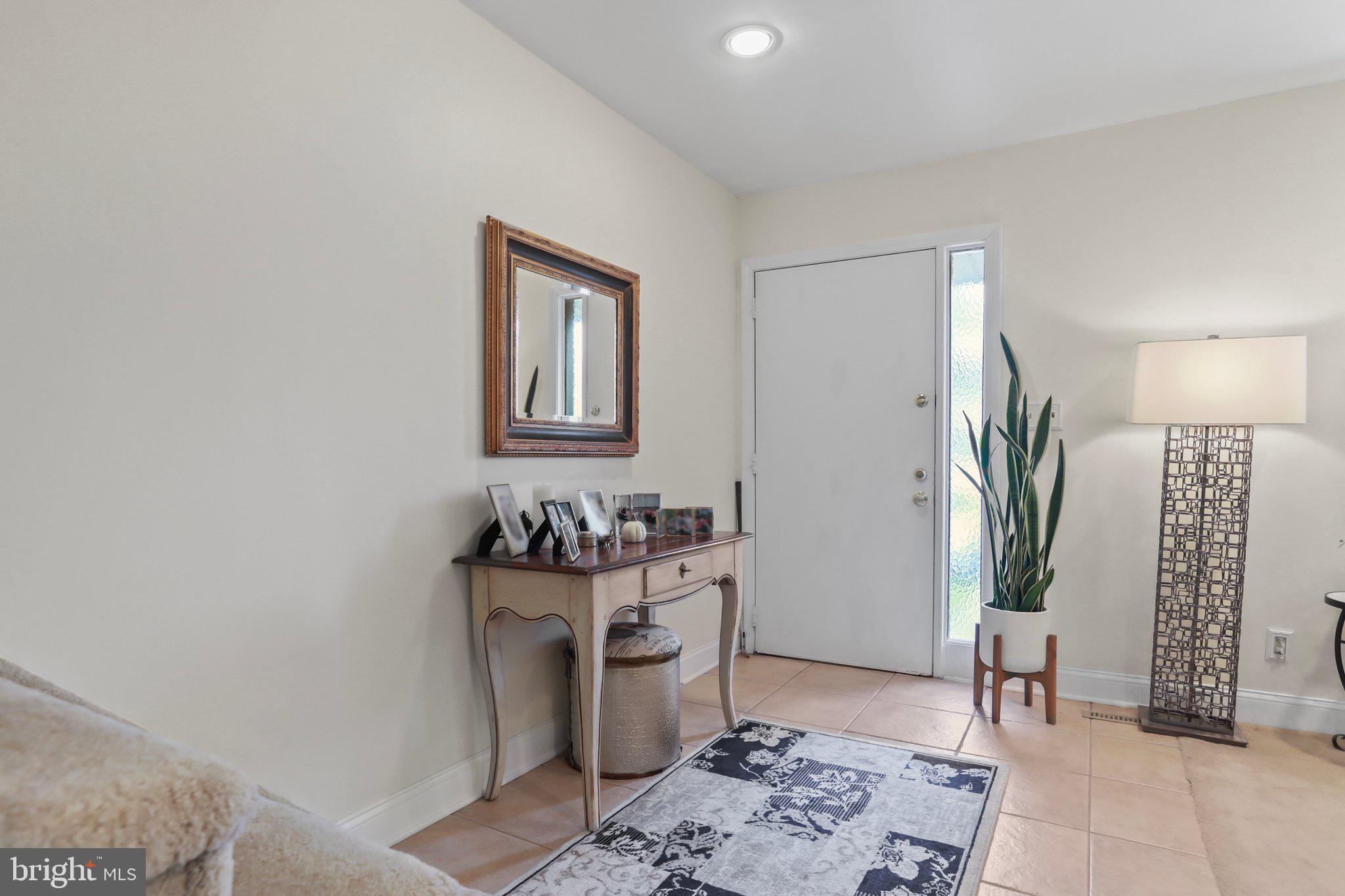 39 Bennington Dr