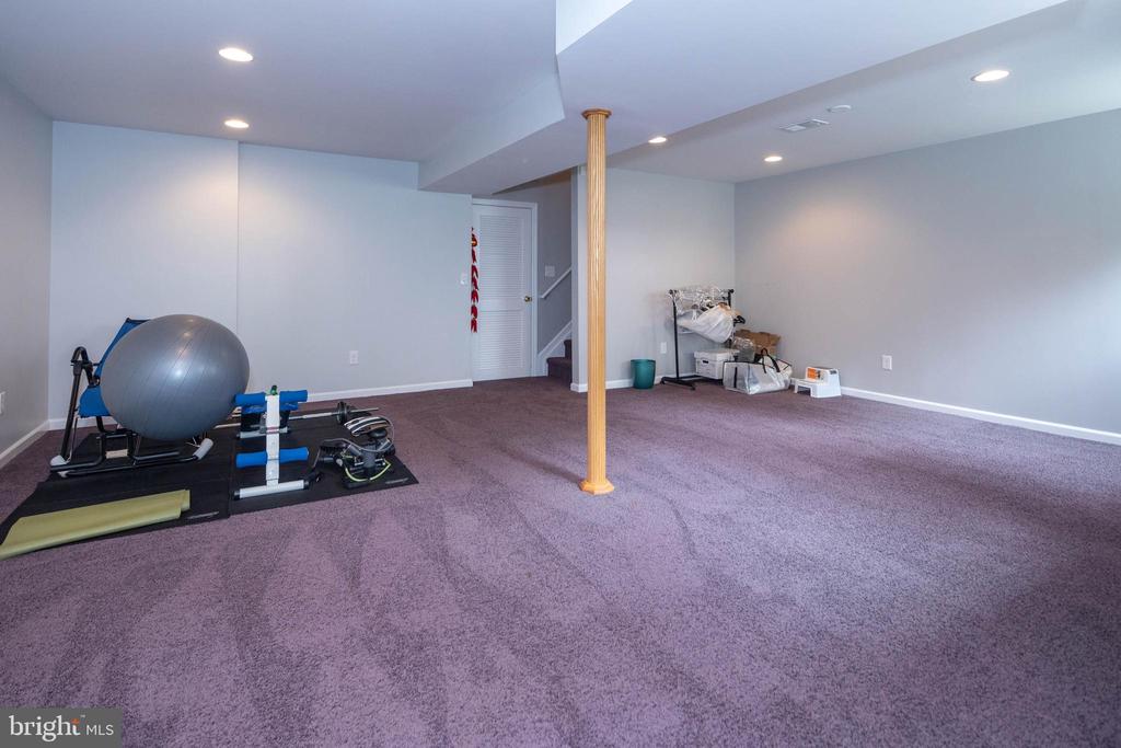 151 Fountayne Ln