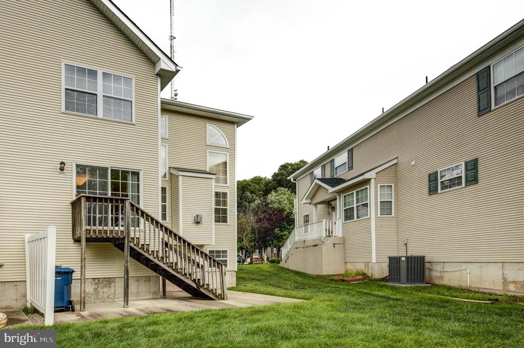 151 Fountayne Ln