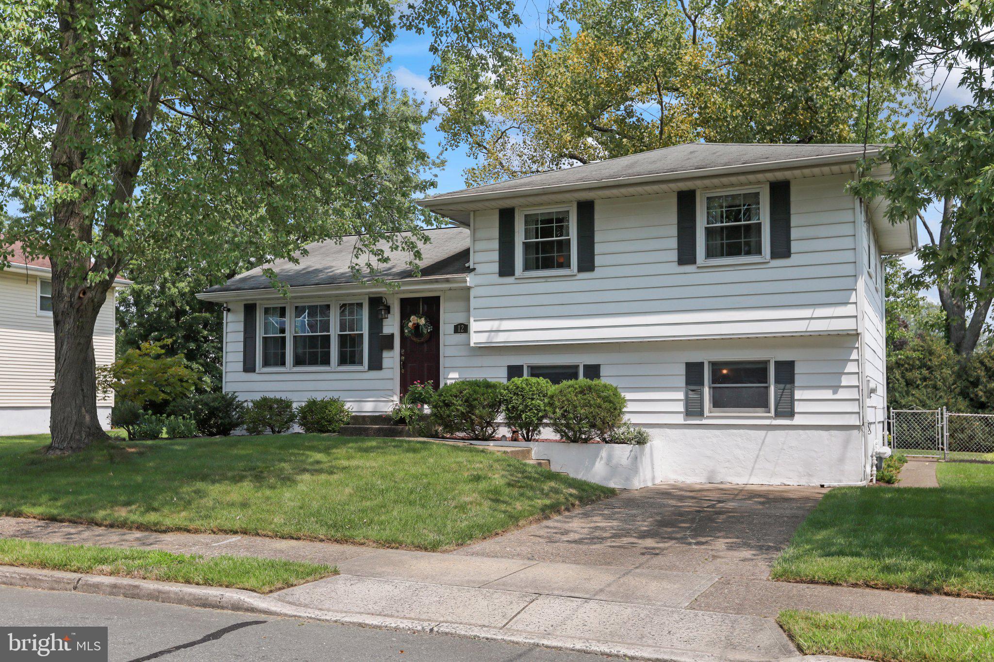 12 Overton Rd