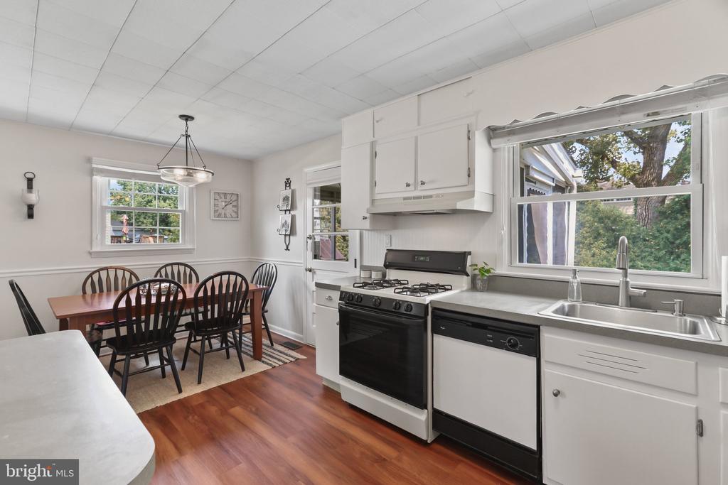 12 Overton Rd