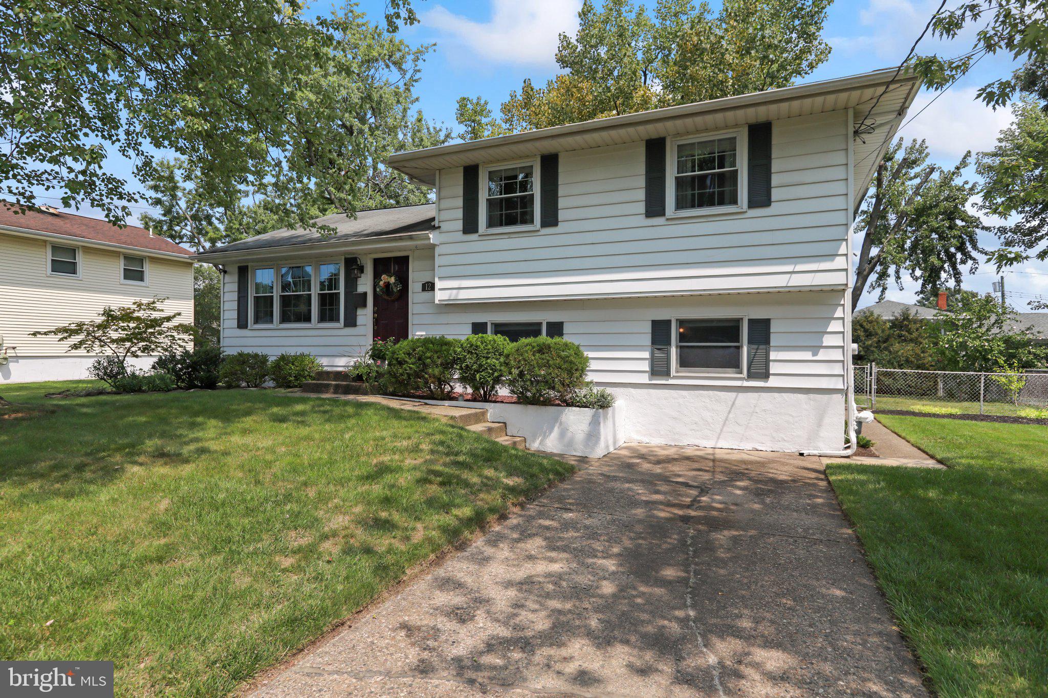 12 Overton Rd