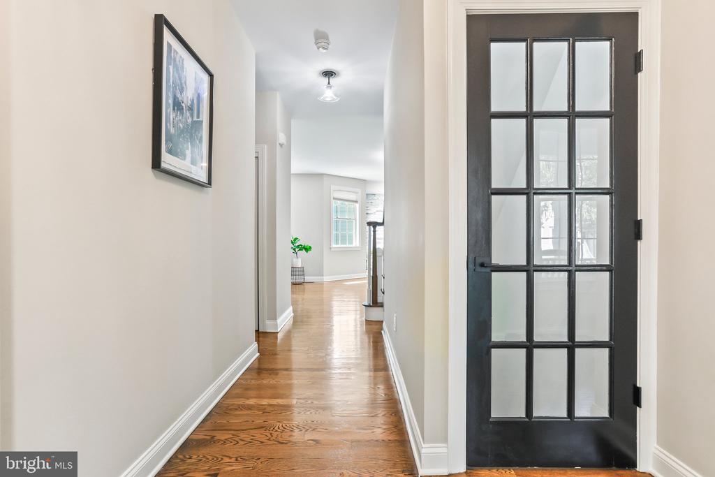 114 George St