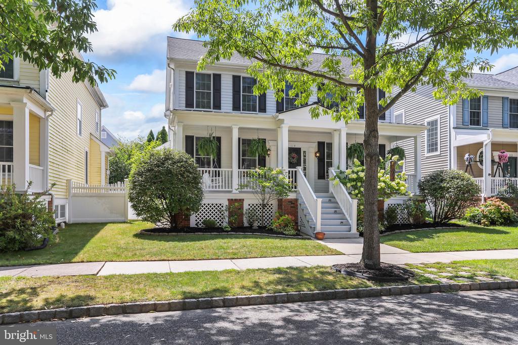 114 George St