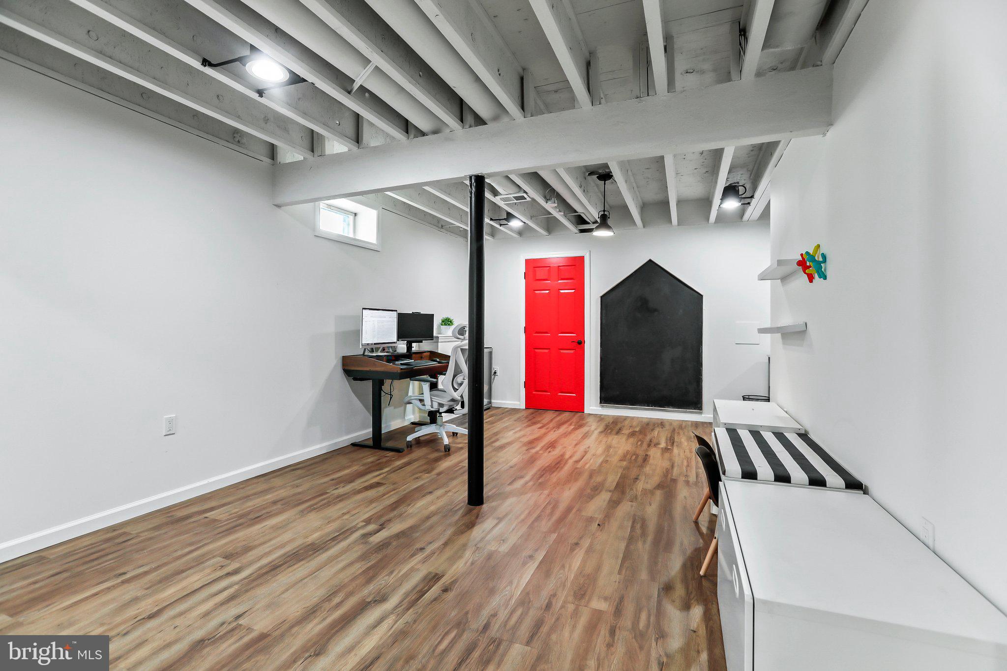114 George St