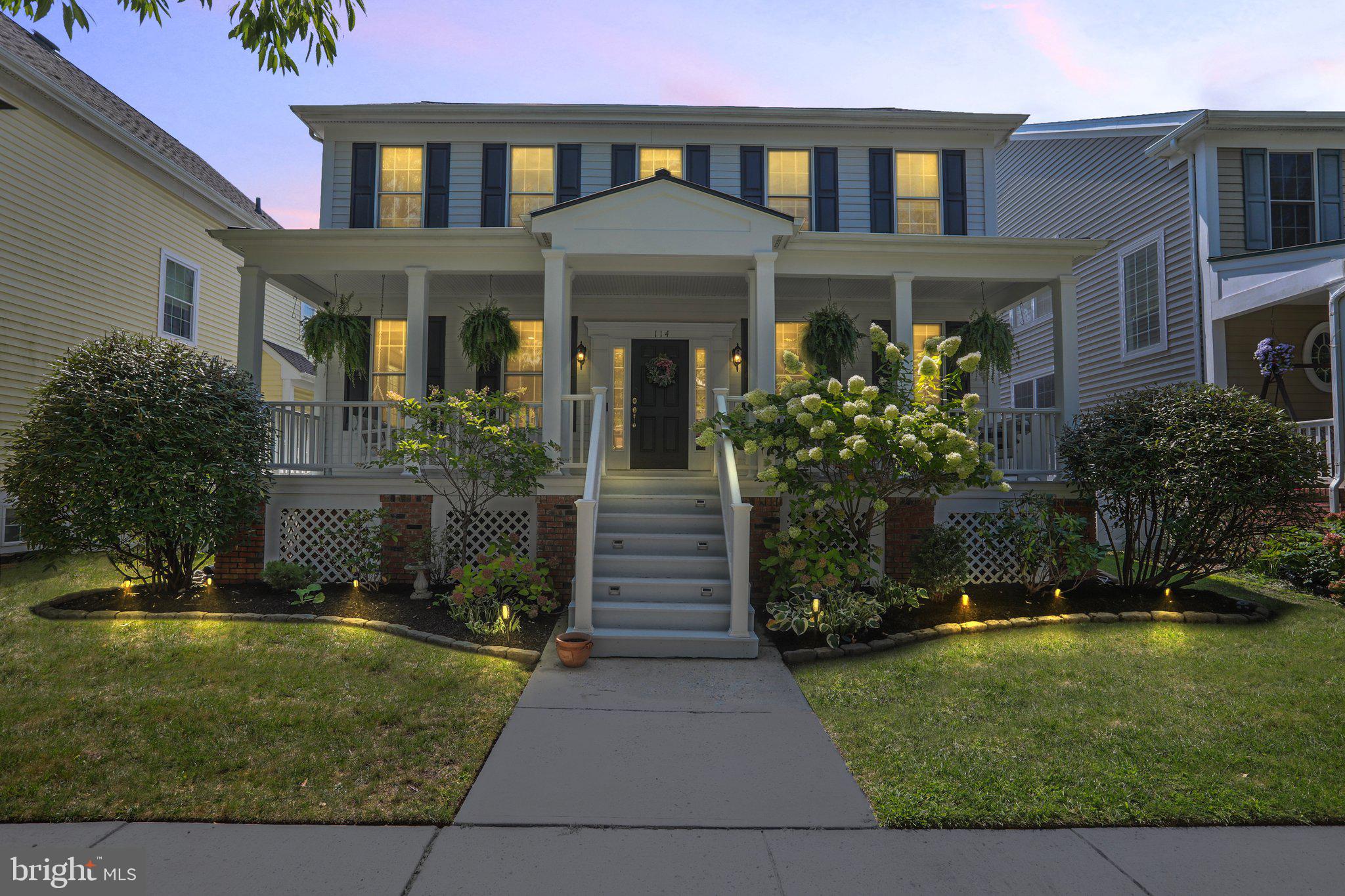 114 George St