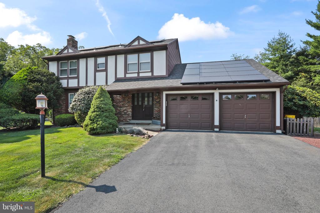 64 Colleen Cir