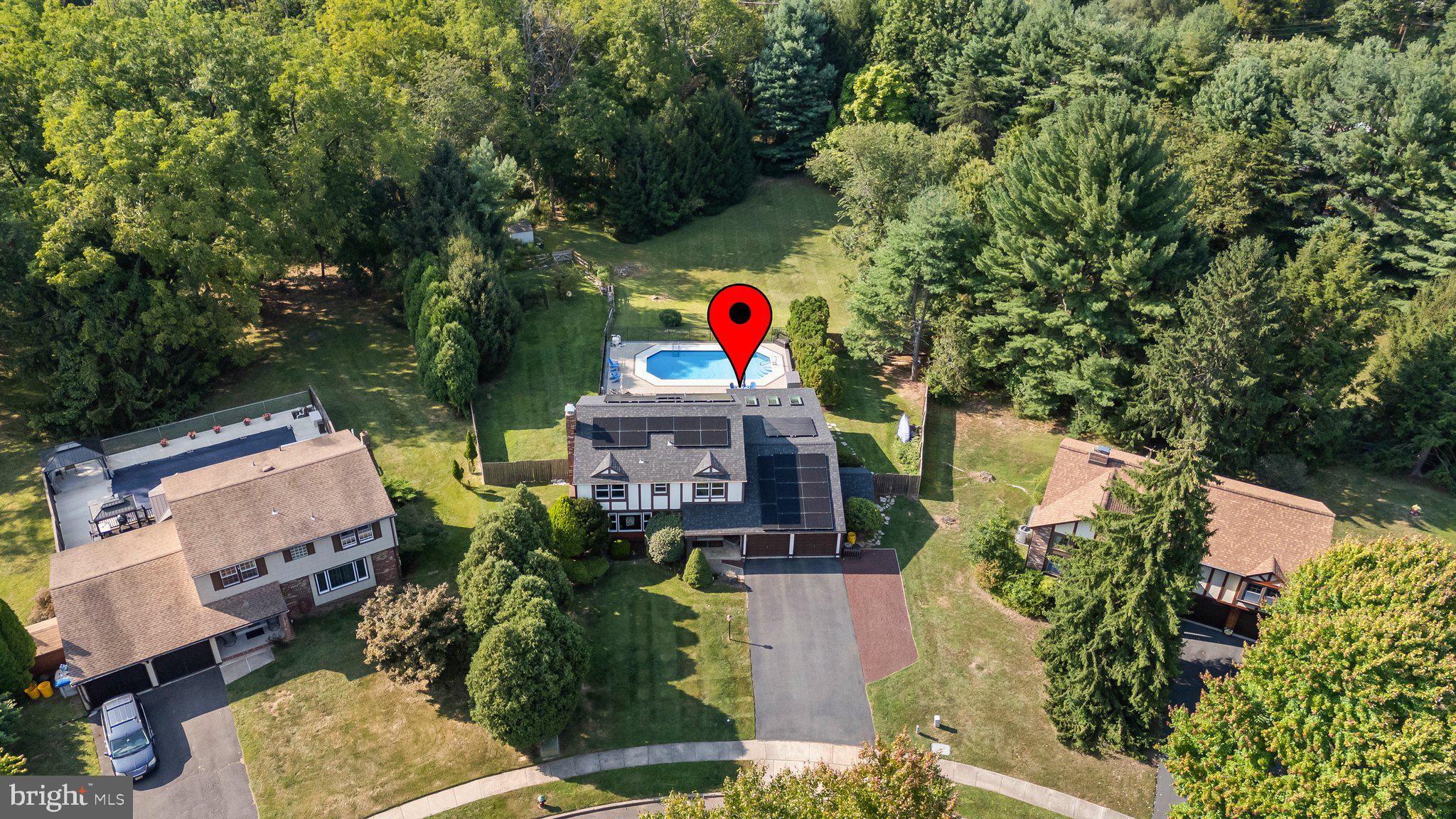 64 Colleen Cir