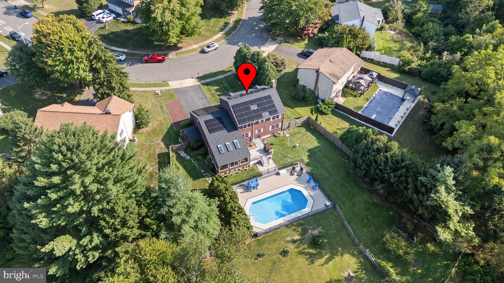 64 Colleen Cir