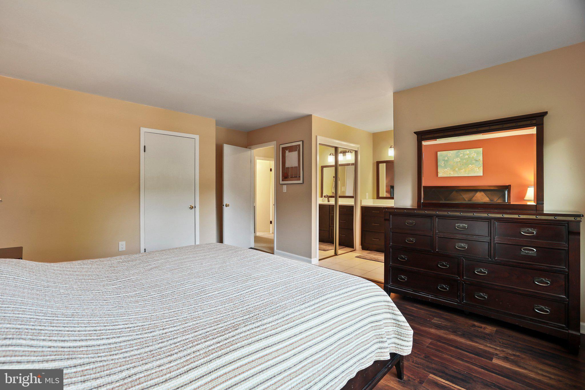 64 Colleen Cir