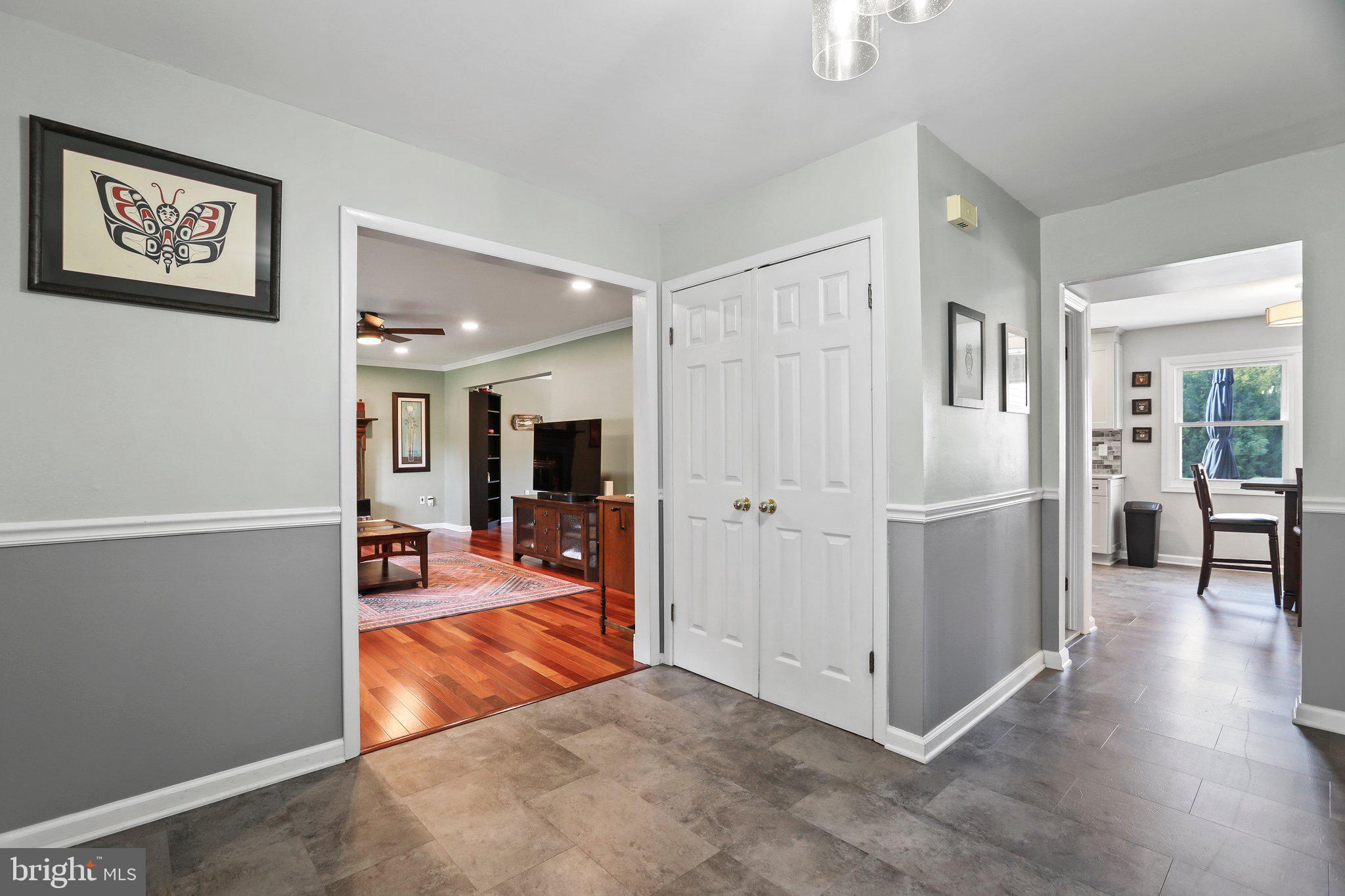64 Colleen Cir