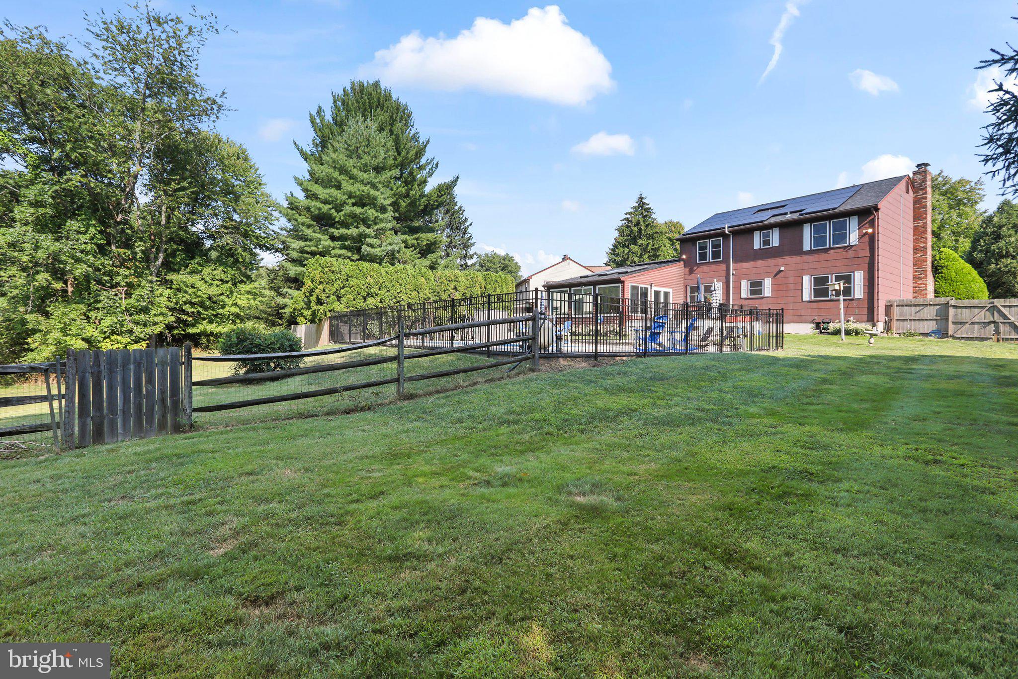 64 Colleen Cir