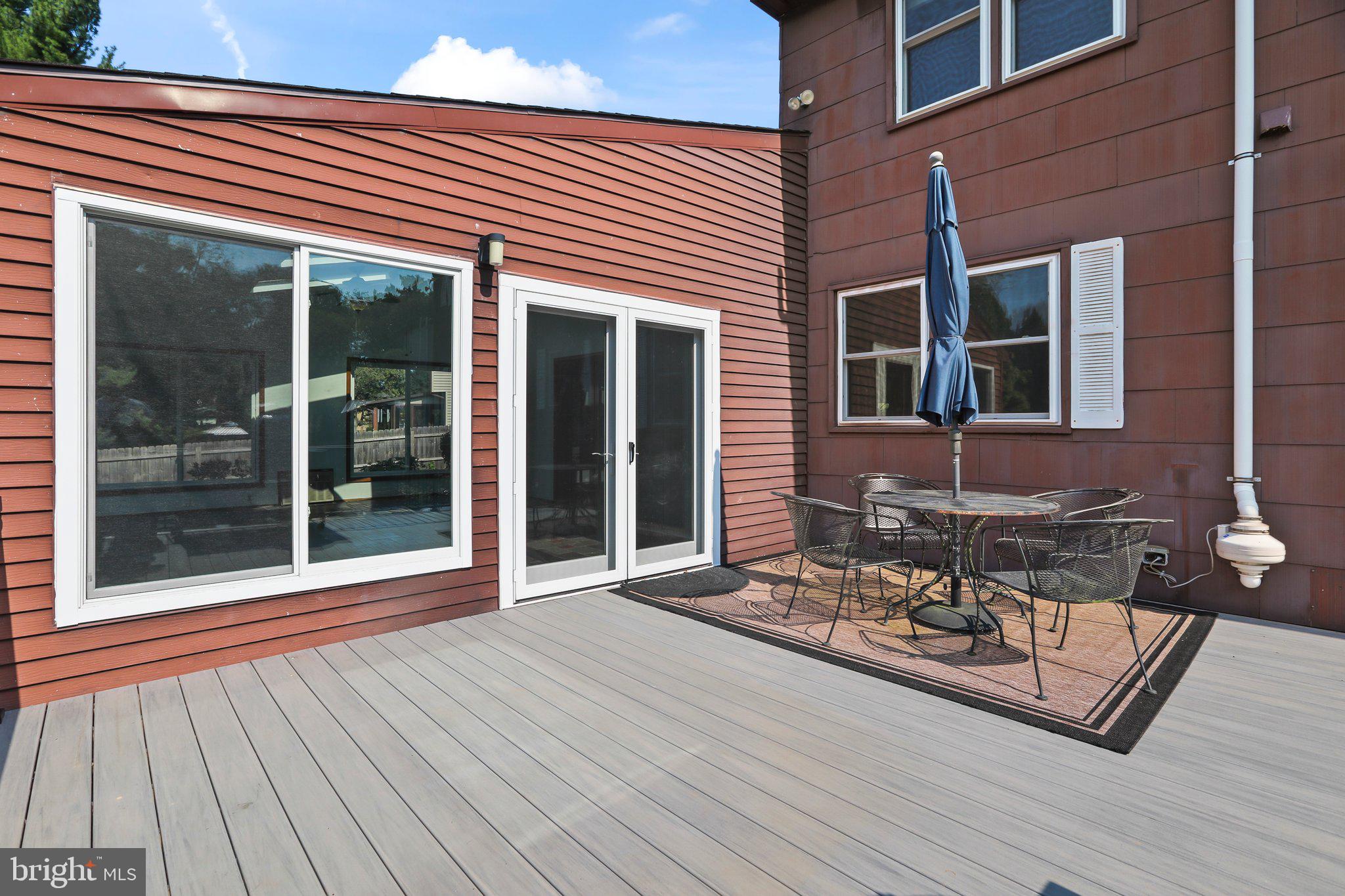 64 Colleen Cir