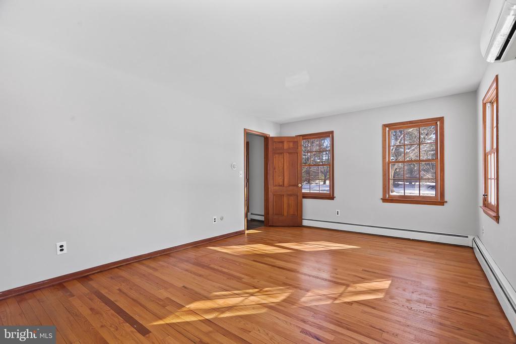 50 Mountain View