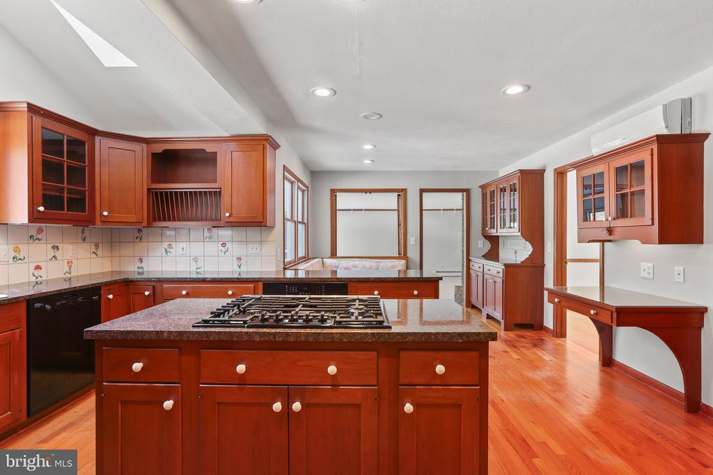 50 Mountain View