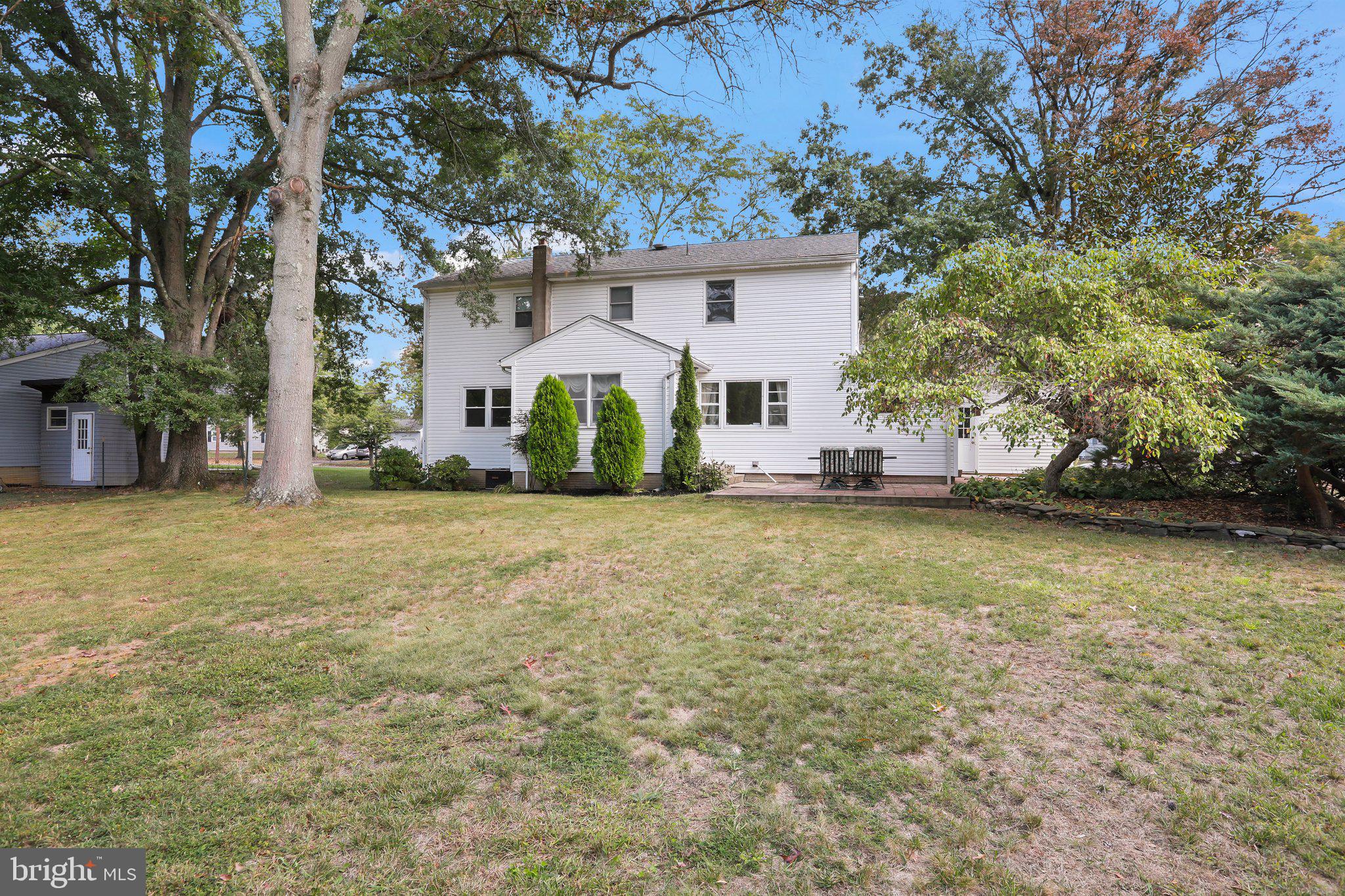 23 Galston Dr