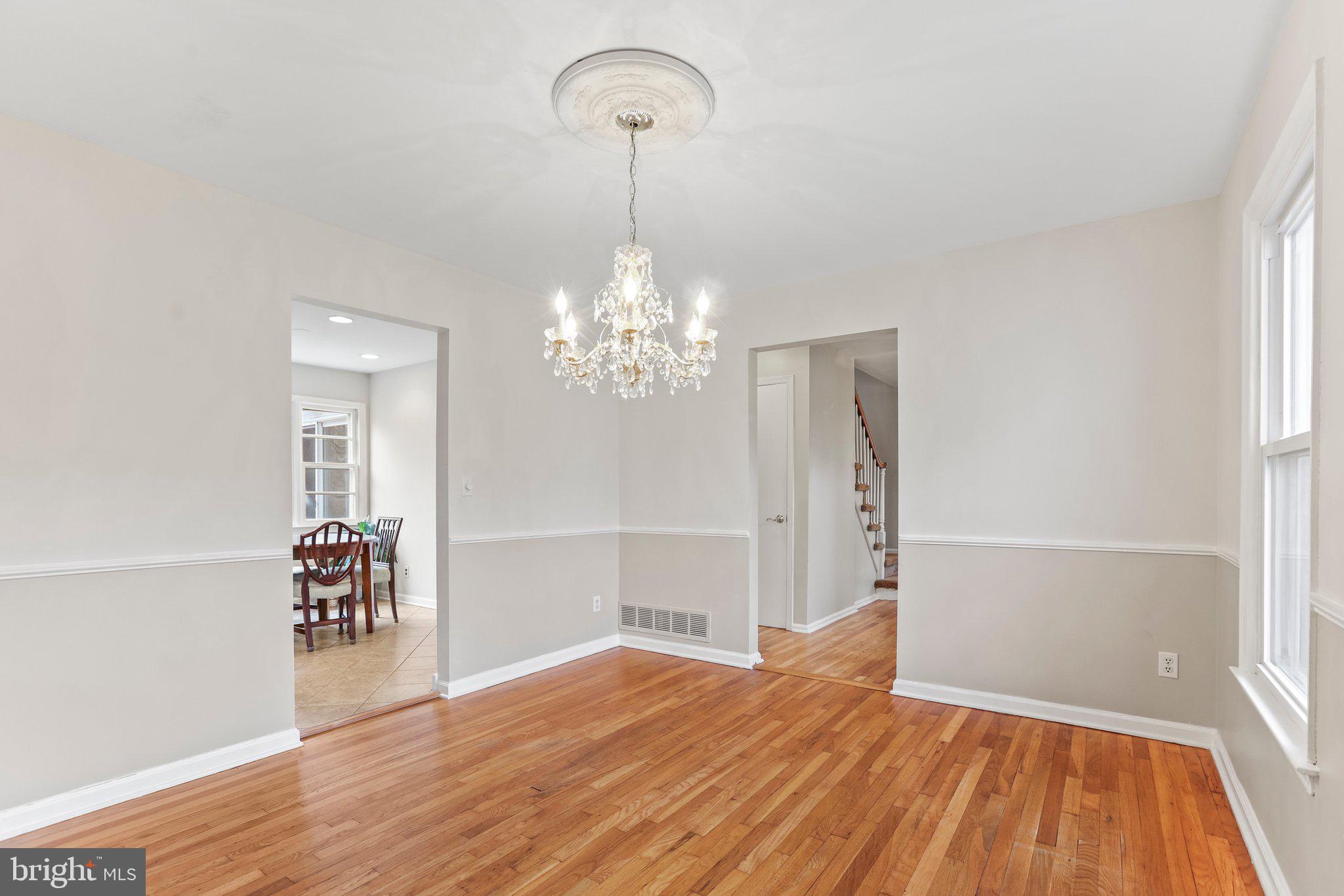 23 Galston Dr