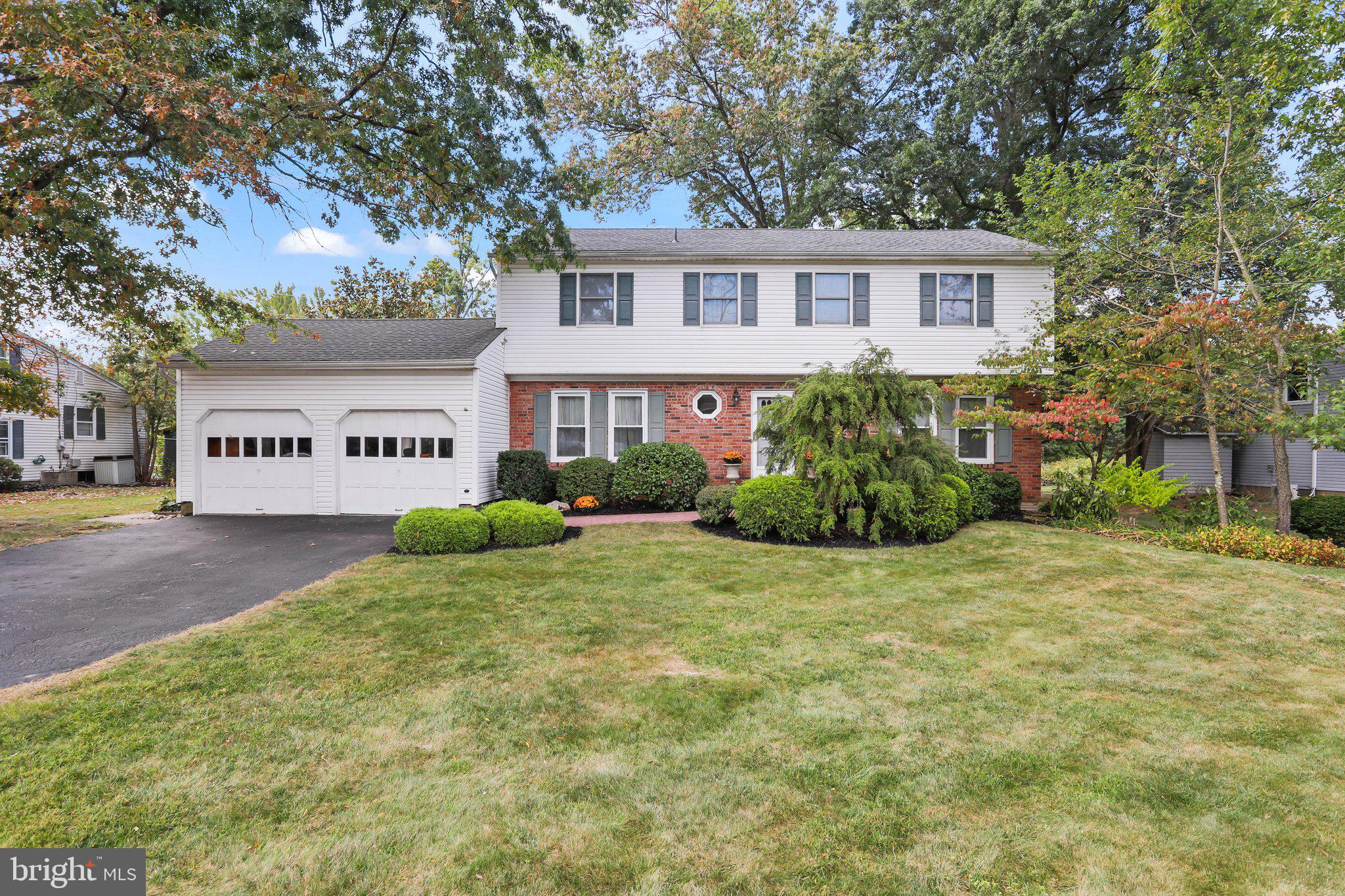 23 Galston Dr