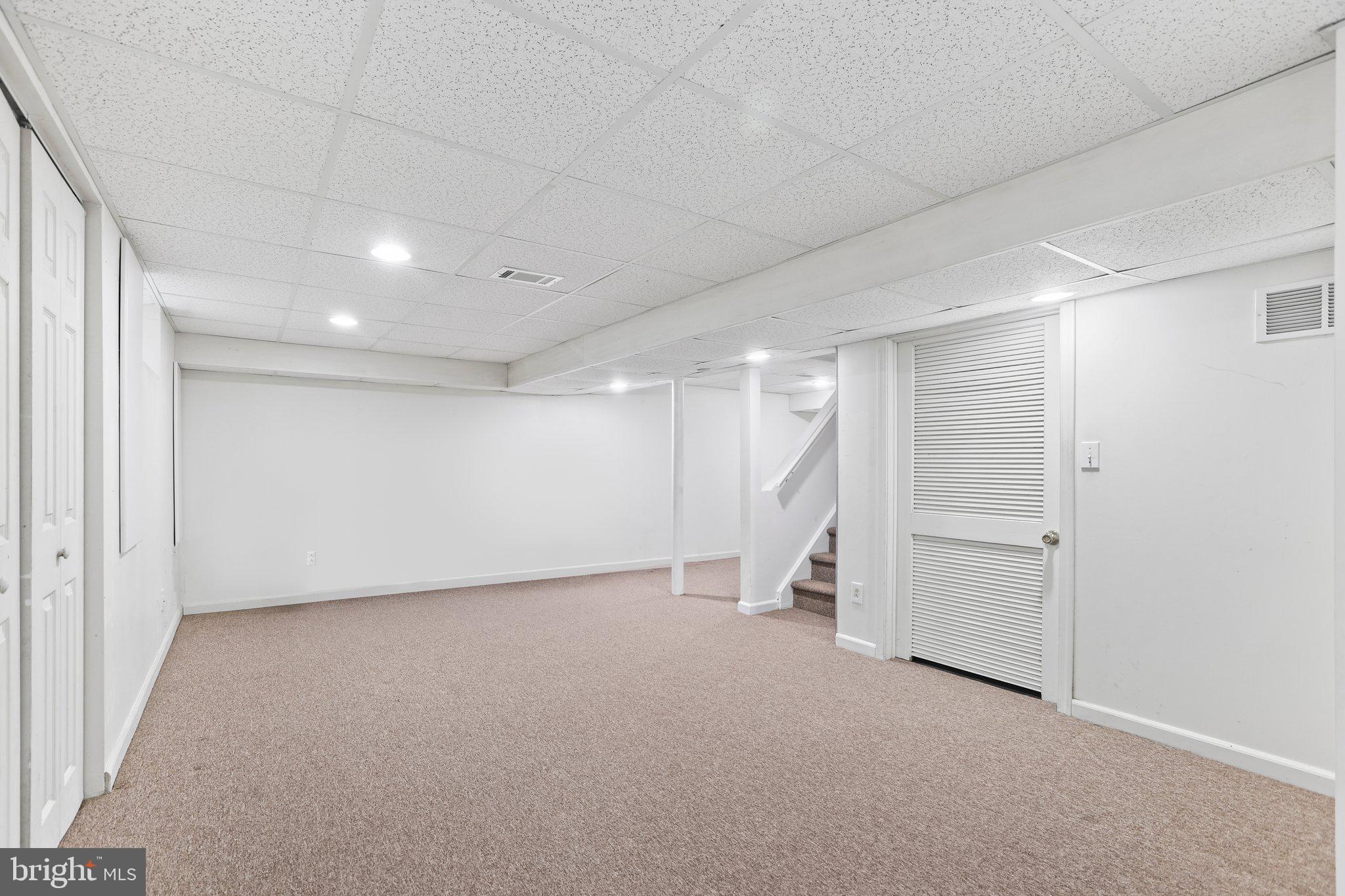 23 Galston Dr