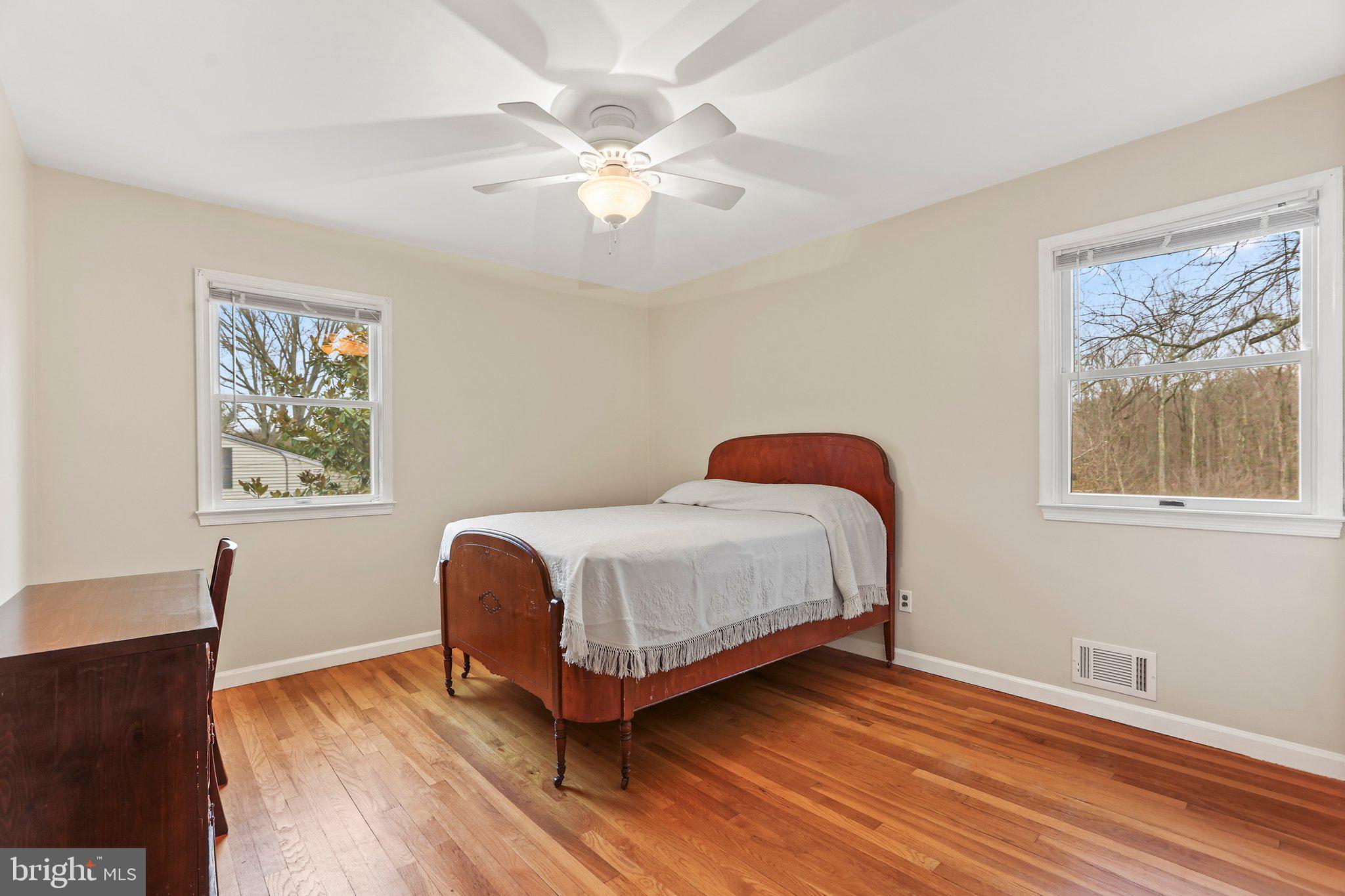 23 Galston Dr