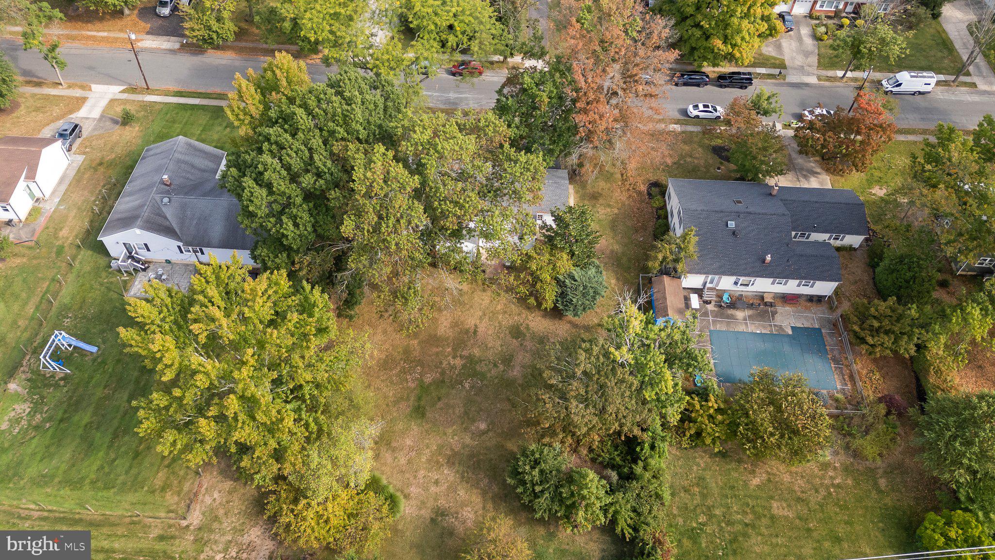 23 Galston Dr