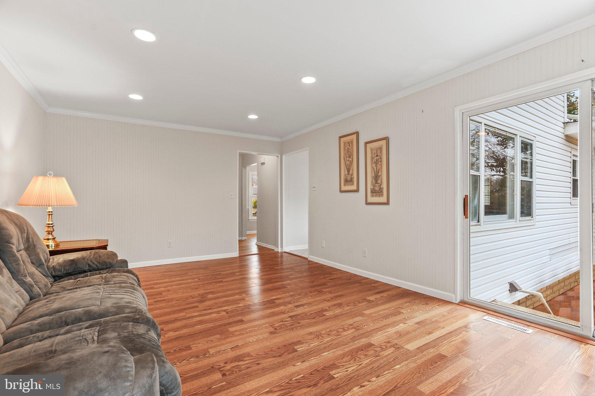 23 Galston Dr