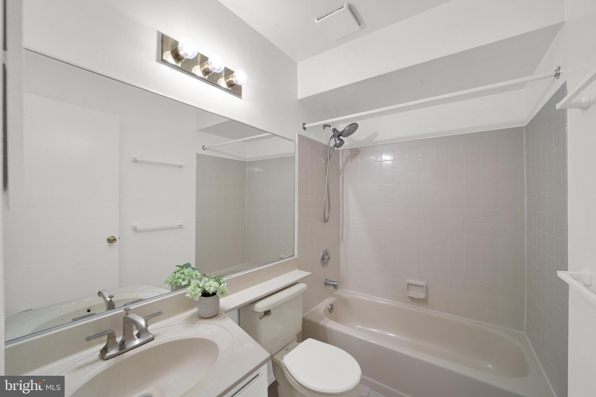 103 Sequoia Ct #7