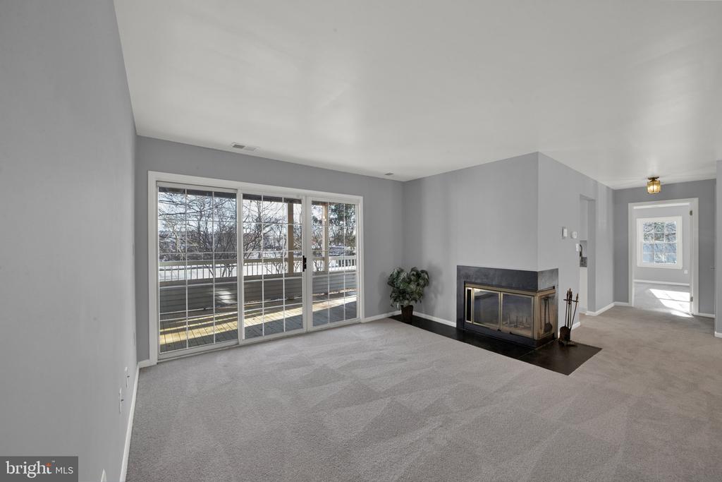 103 Sequoia Ct #7