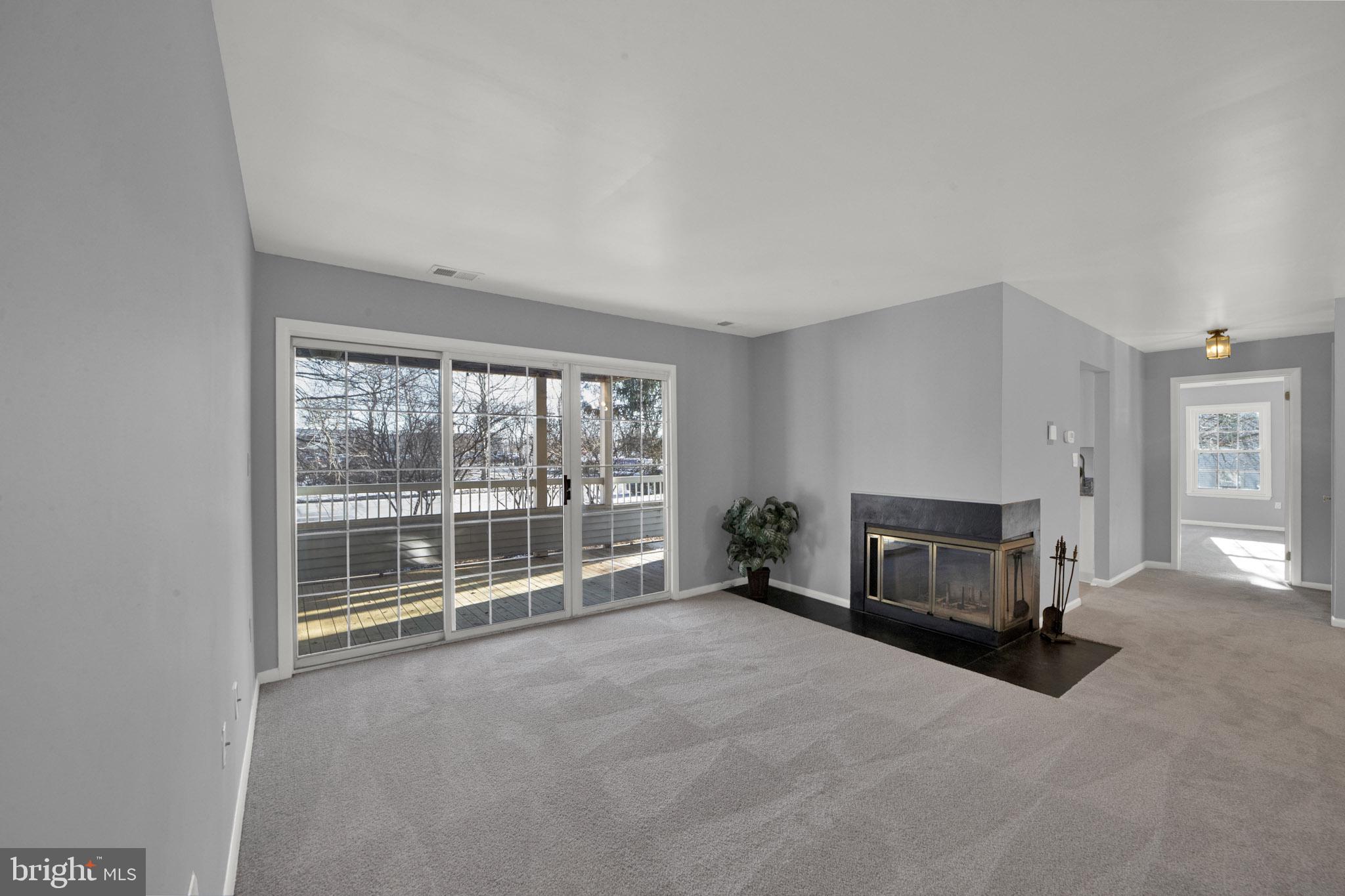 103 Sequoia Ct #7